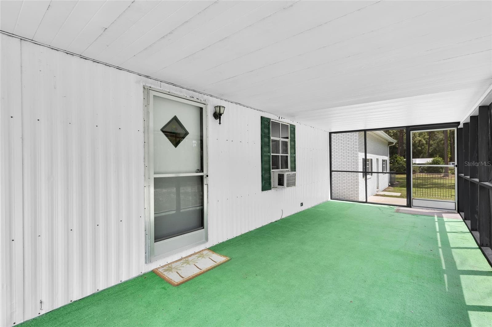 MH - Back Screened Porch - 133 MOORES TRL, PALATKA