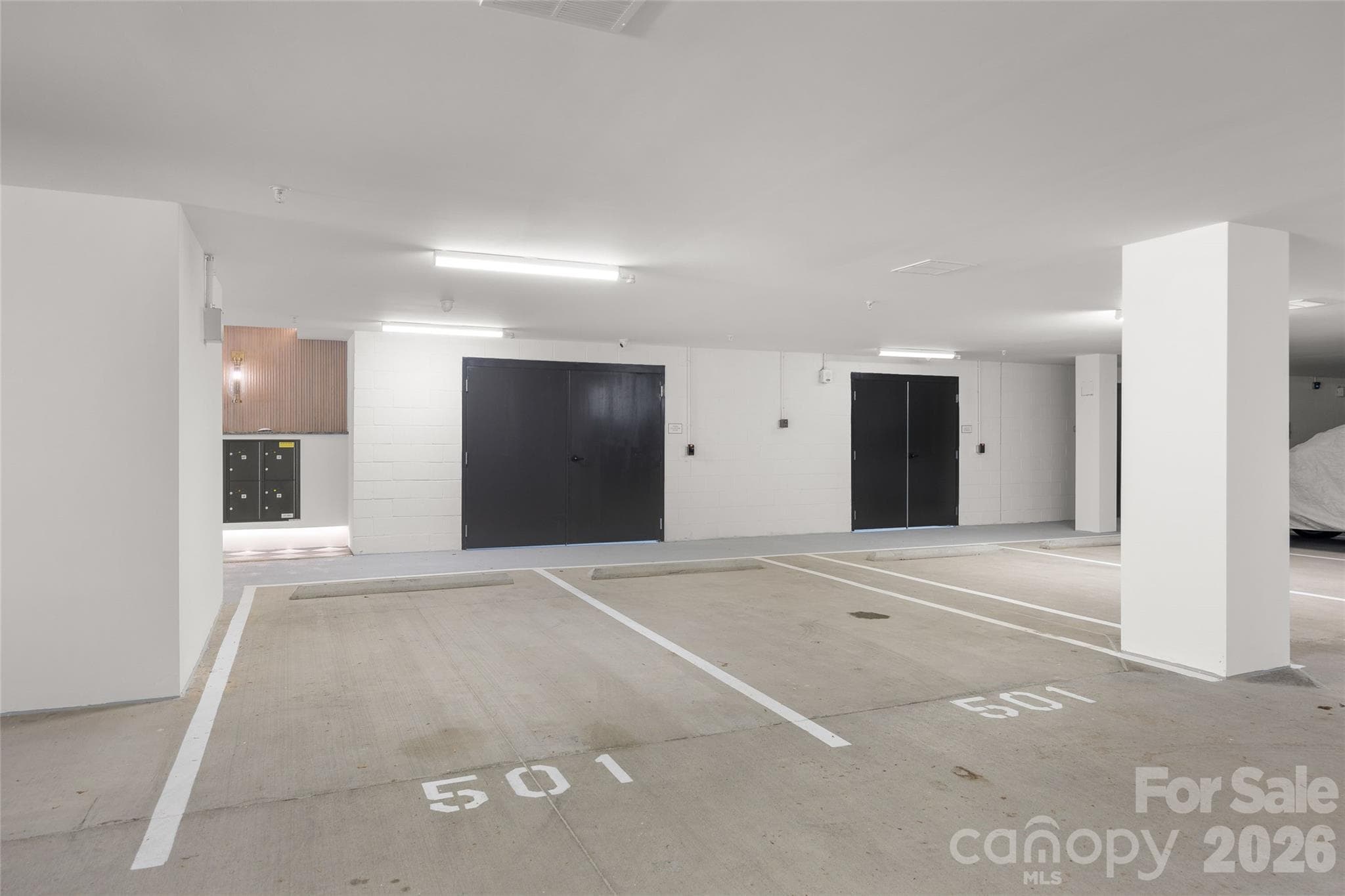 Condominium at 409 Queens Road, Charlotte, photo 48 of 48