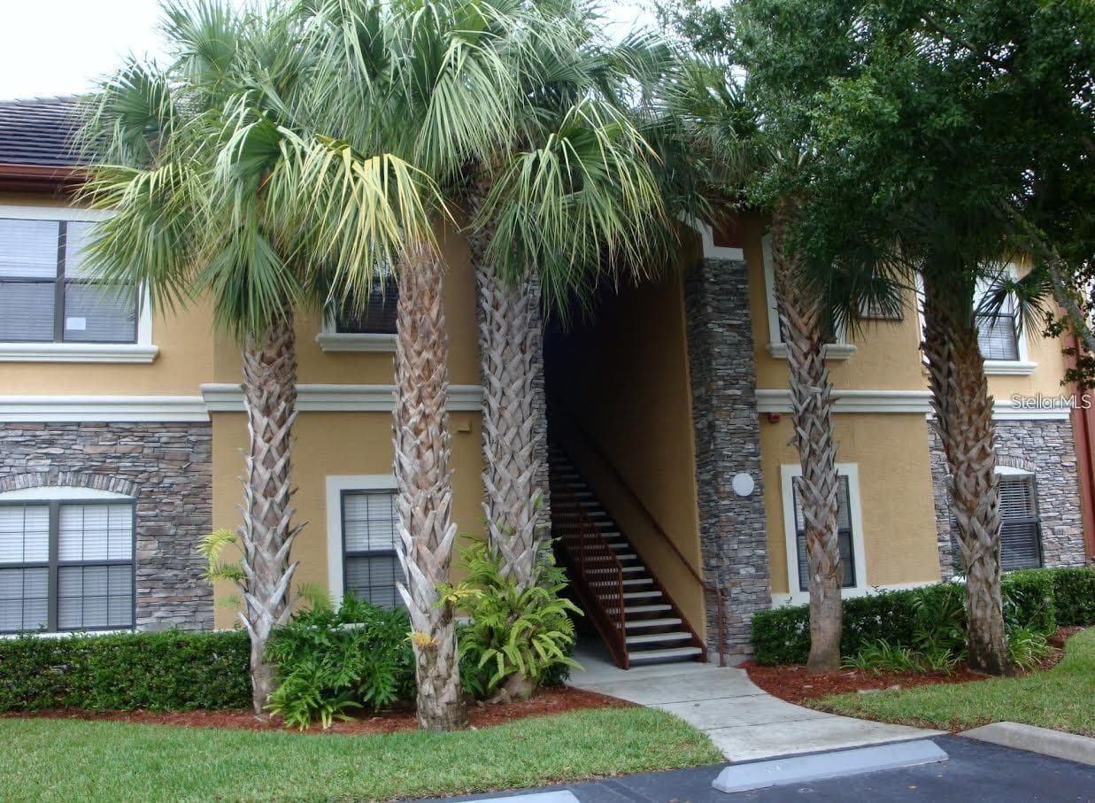 Condominium at 2209 PORTOFINO PL #2516, PALM HARBOR, photo 2 of 43