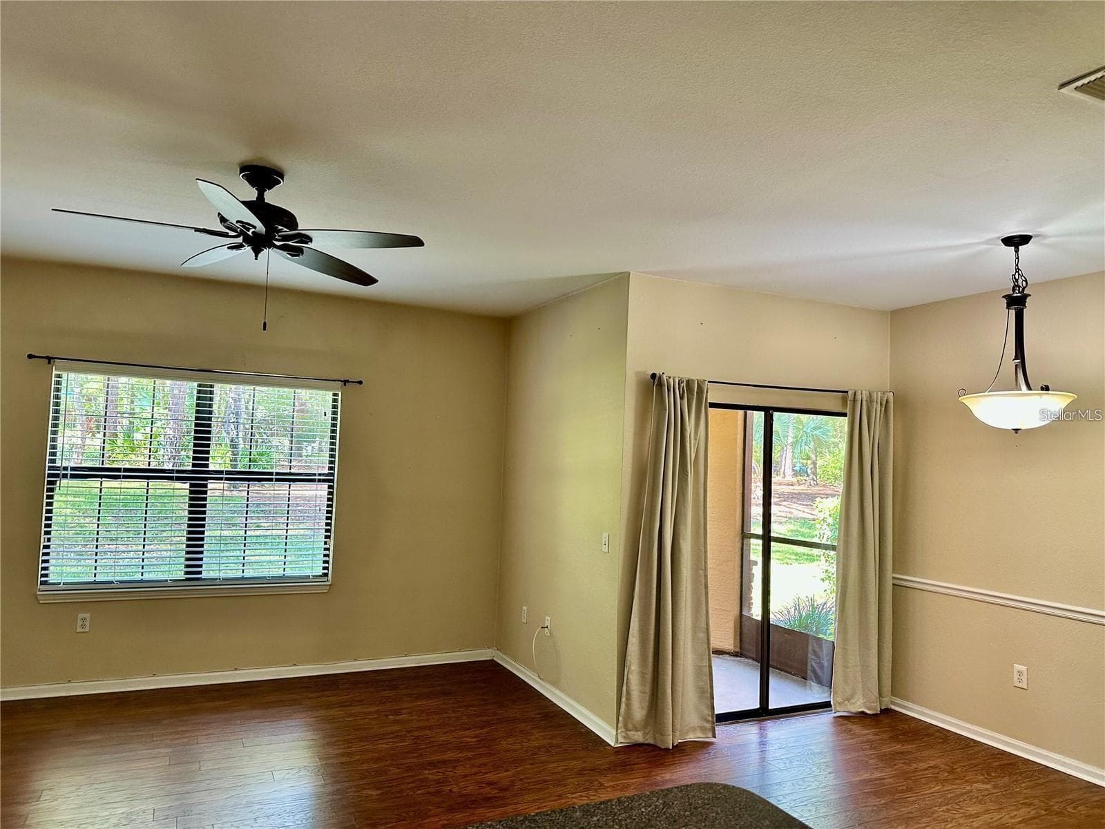 Condominium at 2209 PORTOFINO PL #2516, PALM HARBOR, photo 4 of 43