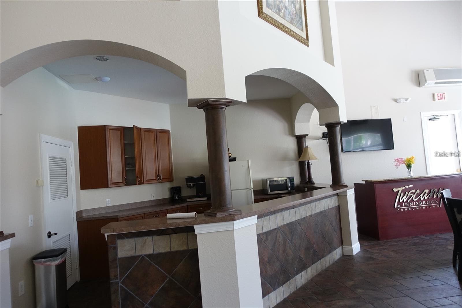 Condominium at 2209 PORTOFINO PL #2516, PALM HARBOR, photo 23 of 43