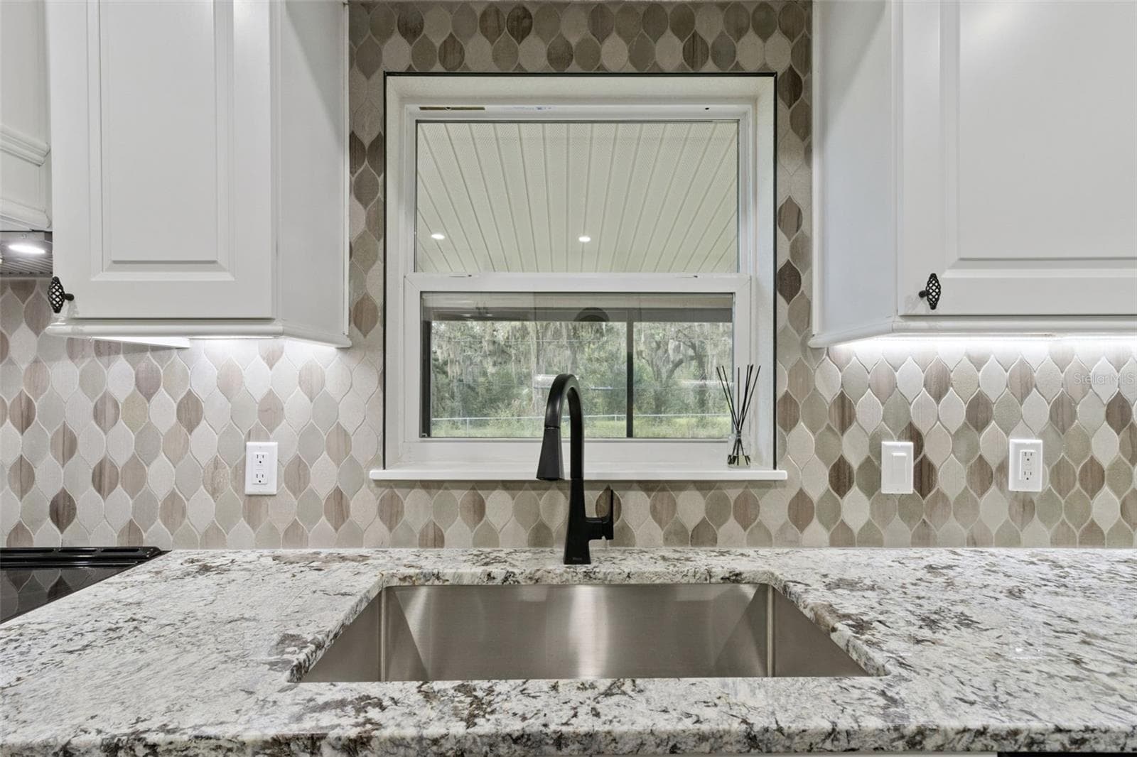 Look Outside..... - 3415 IMPERIAL LN, LAKELAND