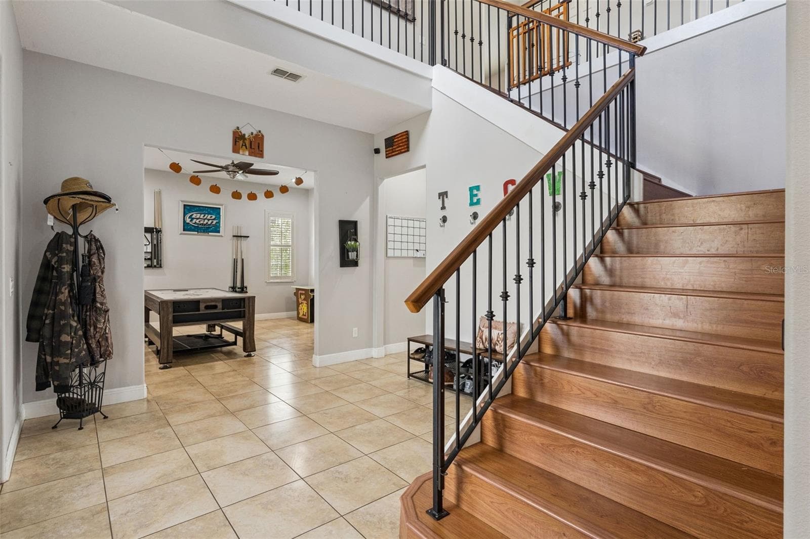Single Family Residence at 19682 QUINLAN ST, ORLANDO, photo 8 of 54