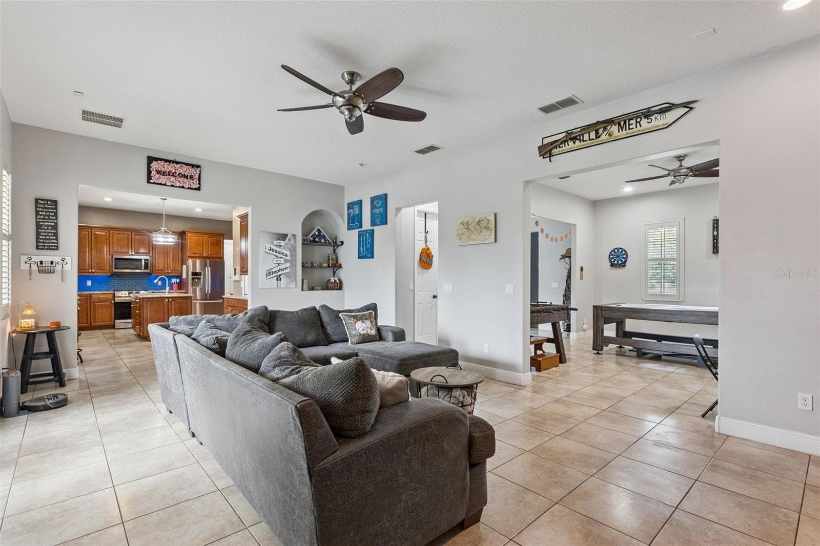 Single Family Residence at 19682 QUINLAN ST, ORLANDO, photo 16 of 54