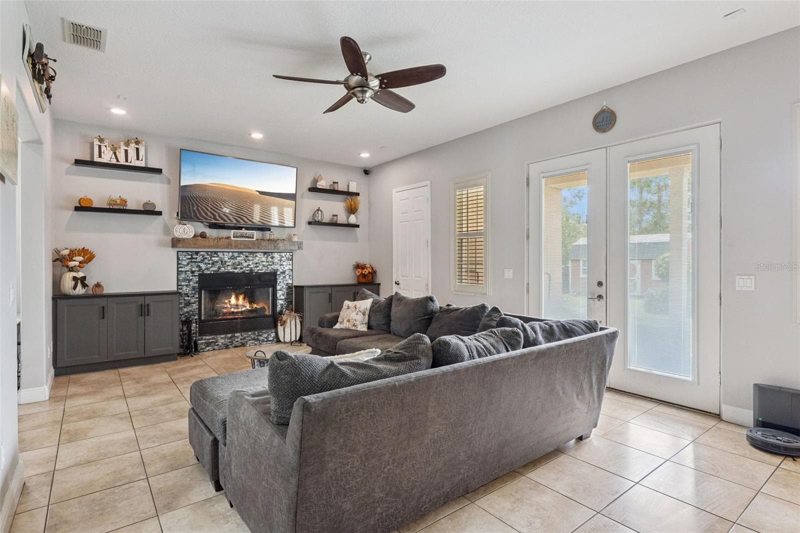Single Family Residence at 19682 QUINLAN ST, ORLANDO, photo 17 of 54
