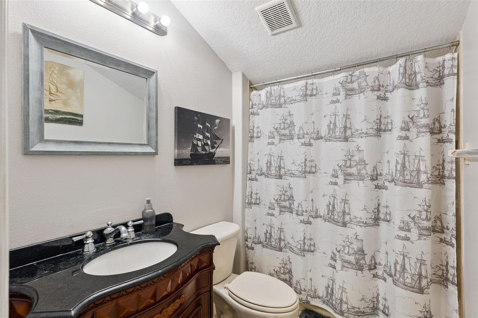 Single Family Residence at 19682 QUINLAN ST, ORLANDO, photo 39 of 54