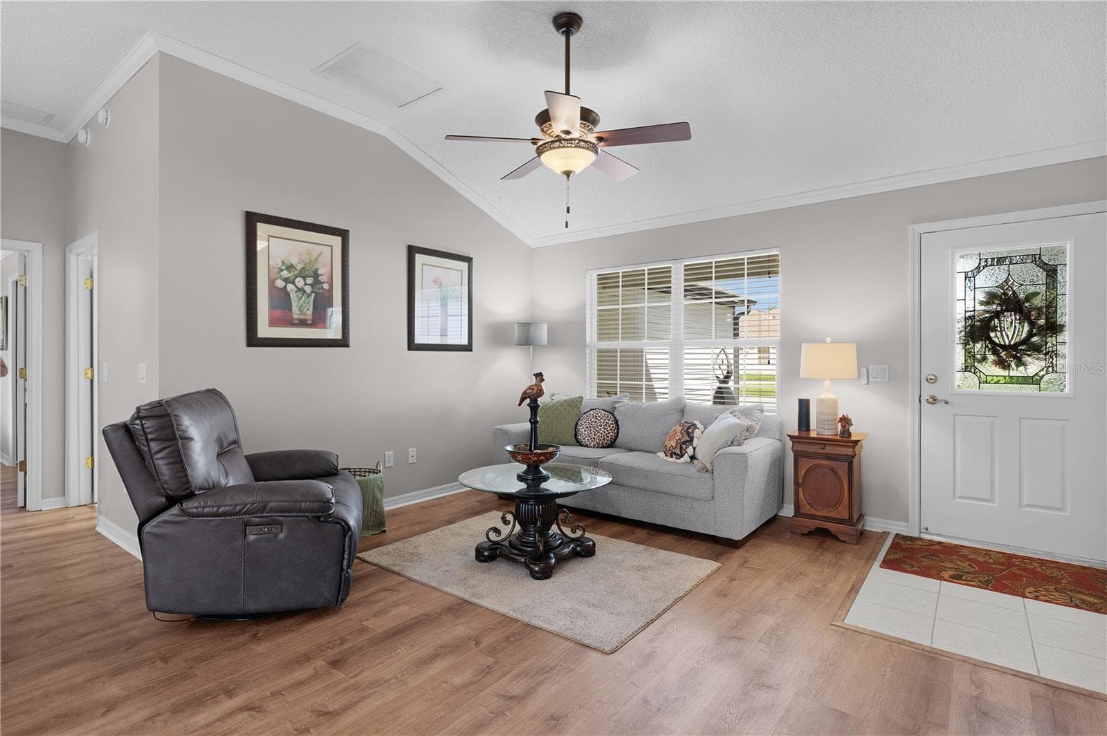 Living Room Area - 2902 CHELTENHAM CT, THE VILLAGES