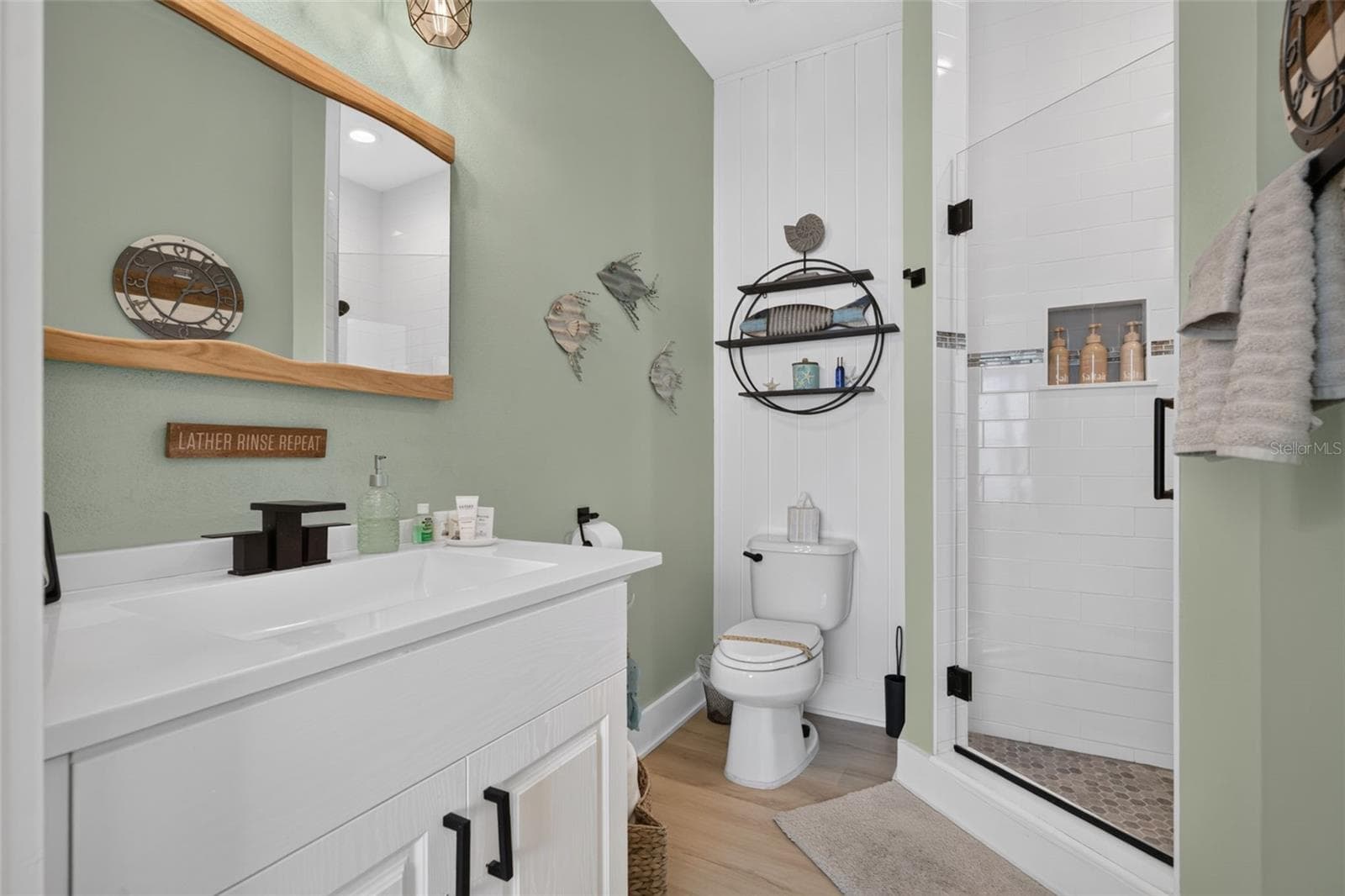 Townhouse at 8284 HARBORSIDE CIR, ENGLEWOOD, photo 25 of 96