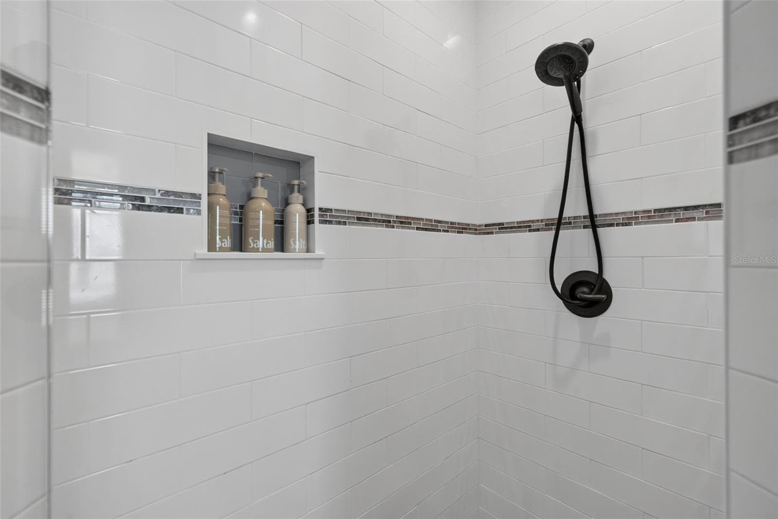 Townhouse at 8284 HARBORSIDE CIR, ENGLEWOOD, photo 26 of 96