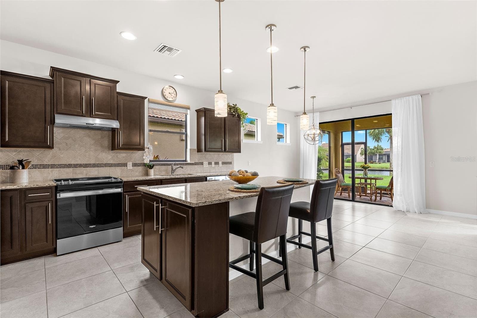 Kitchen - 13825 KARINA ST, VENICE