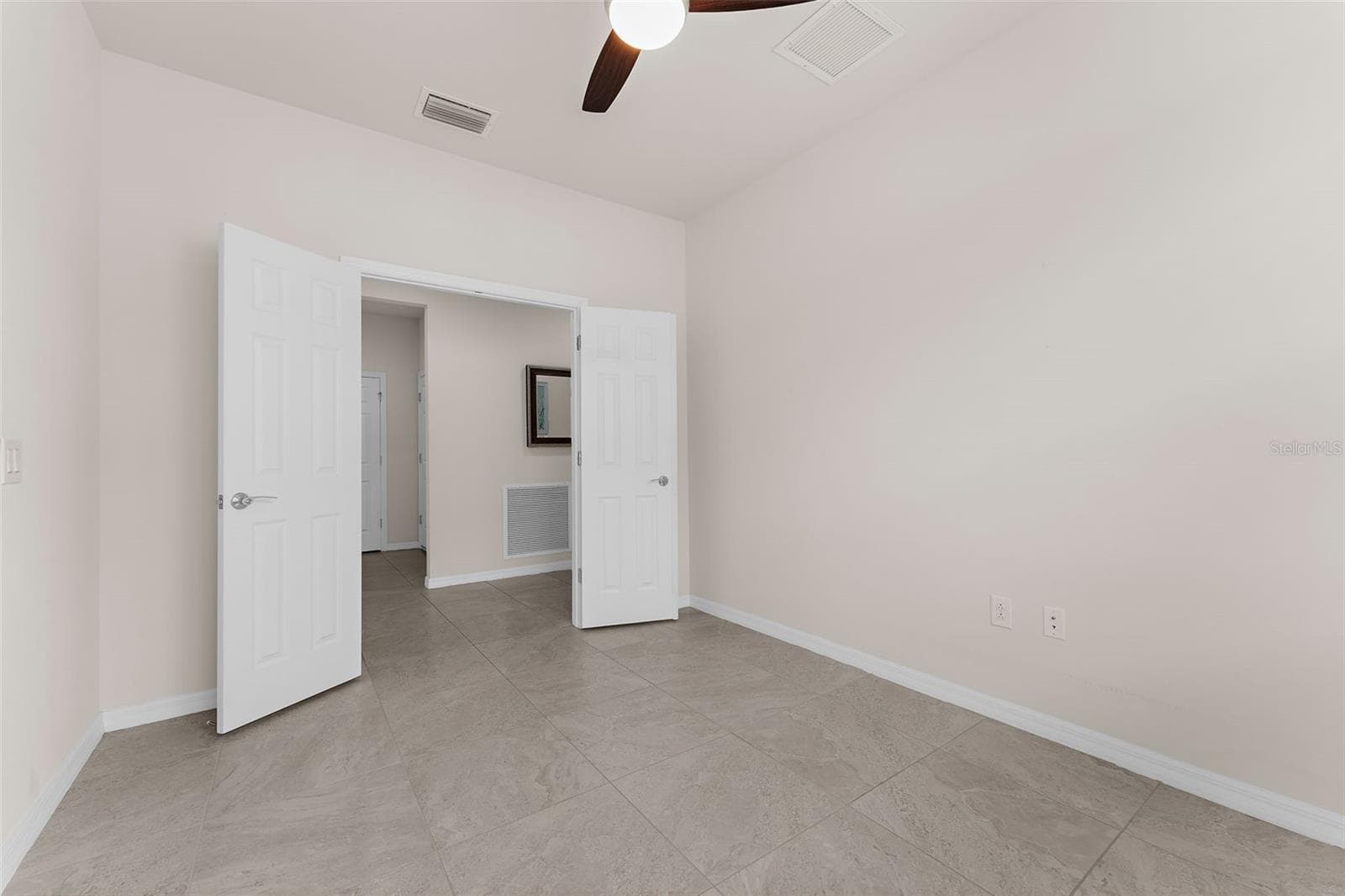 Solid doors for privacy - 13825 KARINA ST, VENICE