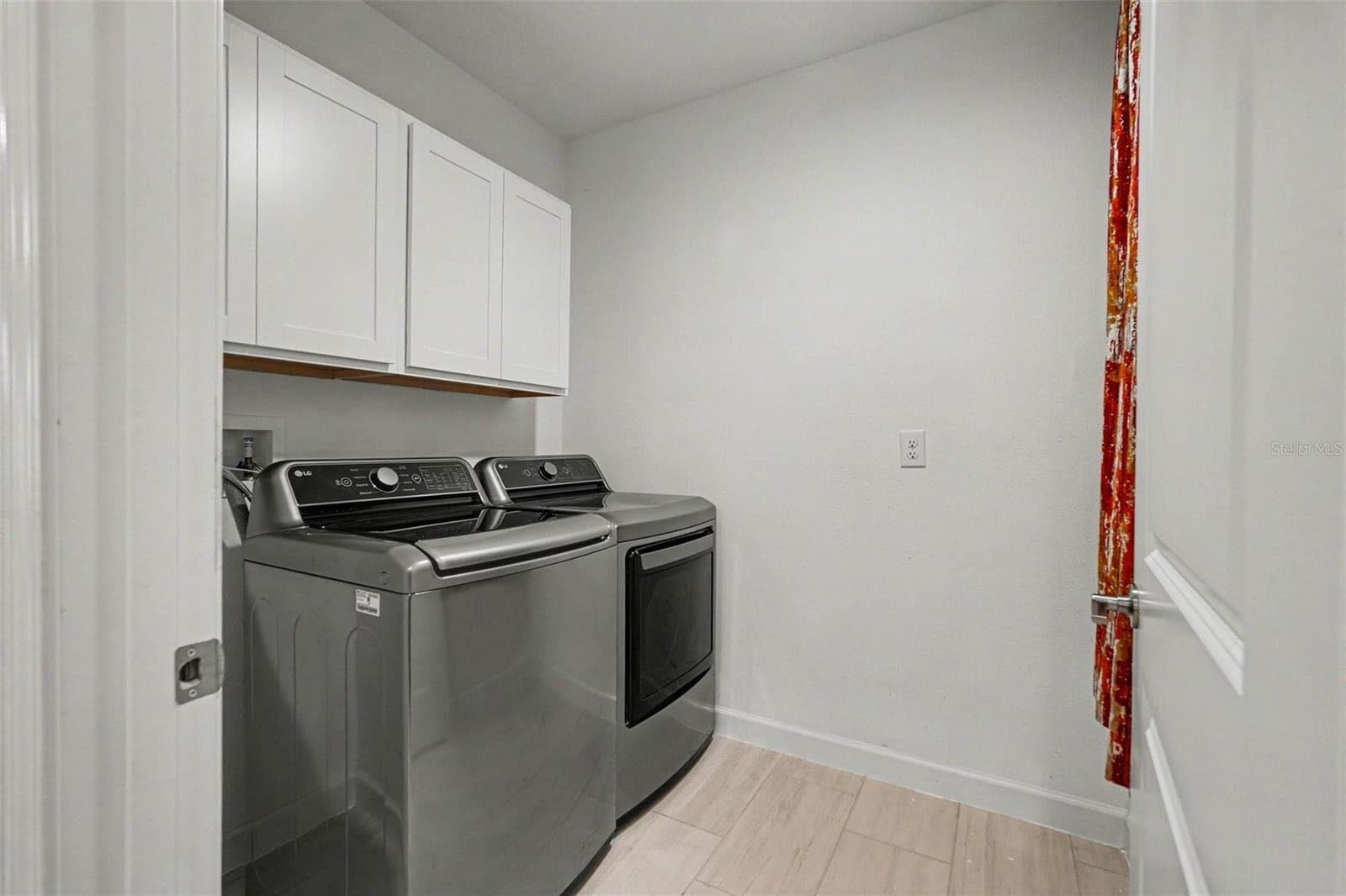 Single Family Residence at 31310 CABANA RYE AVE, SAN ANTONIO, photo 19 of 23