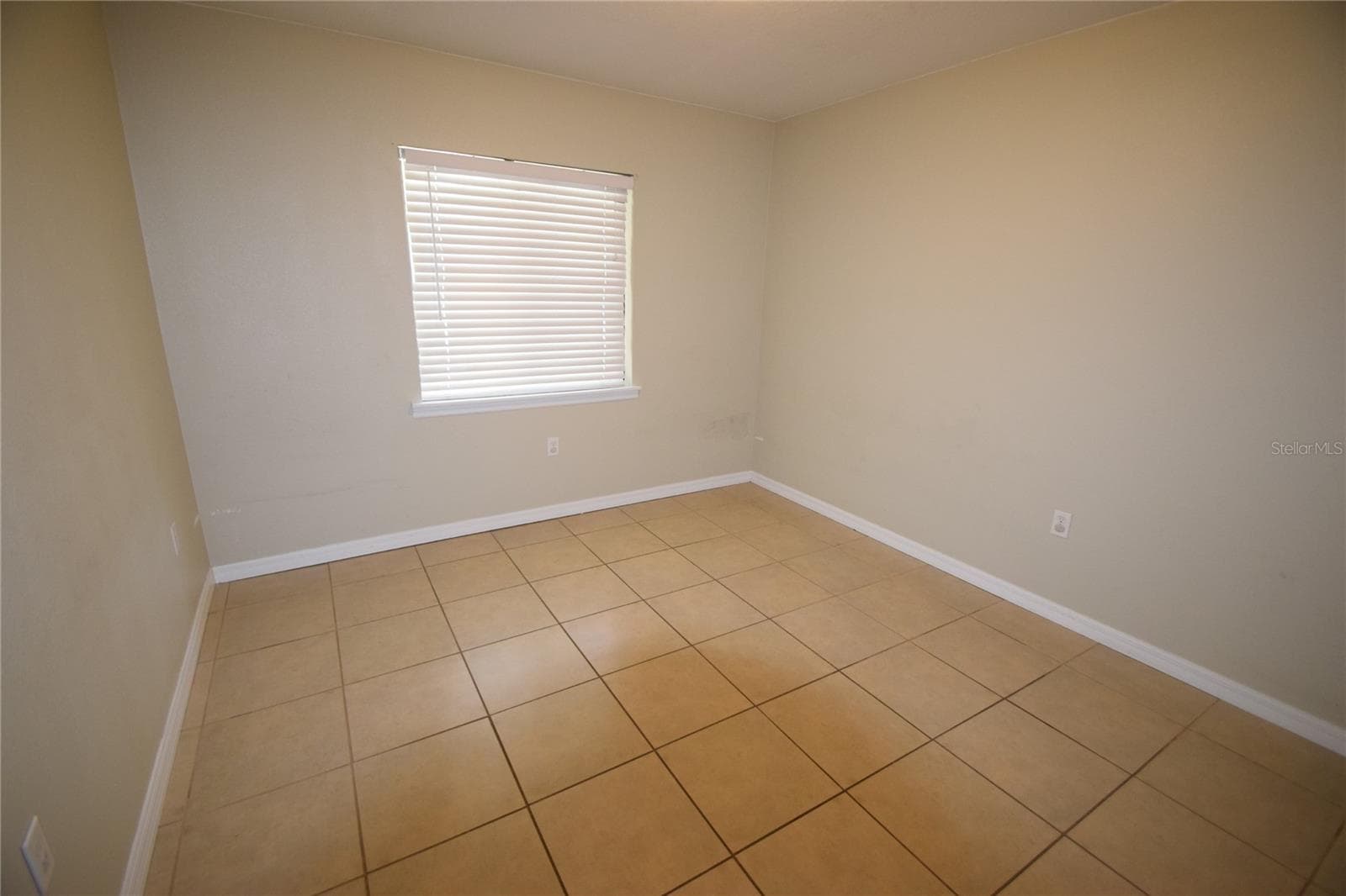 Apartment at 2237 BORDEAU CT #1, AUBURNDALE, photo 6 of 10