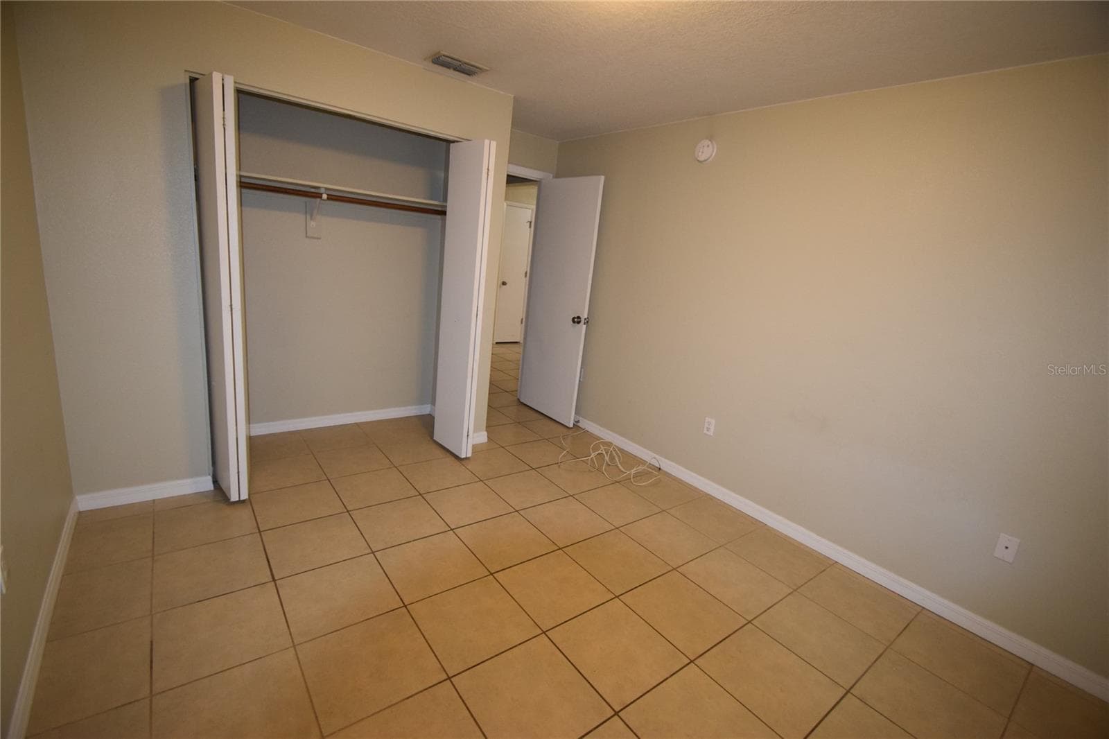 Apartment at 2237 BORDEAU CT #1, AUBURNDALE, photo 7 of 10