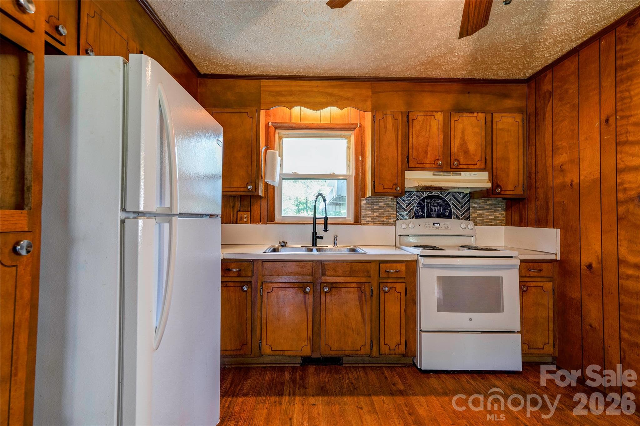 Kitchen - 720 Levi Street, Shelby