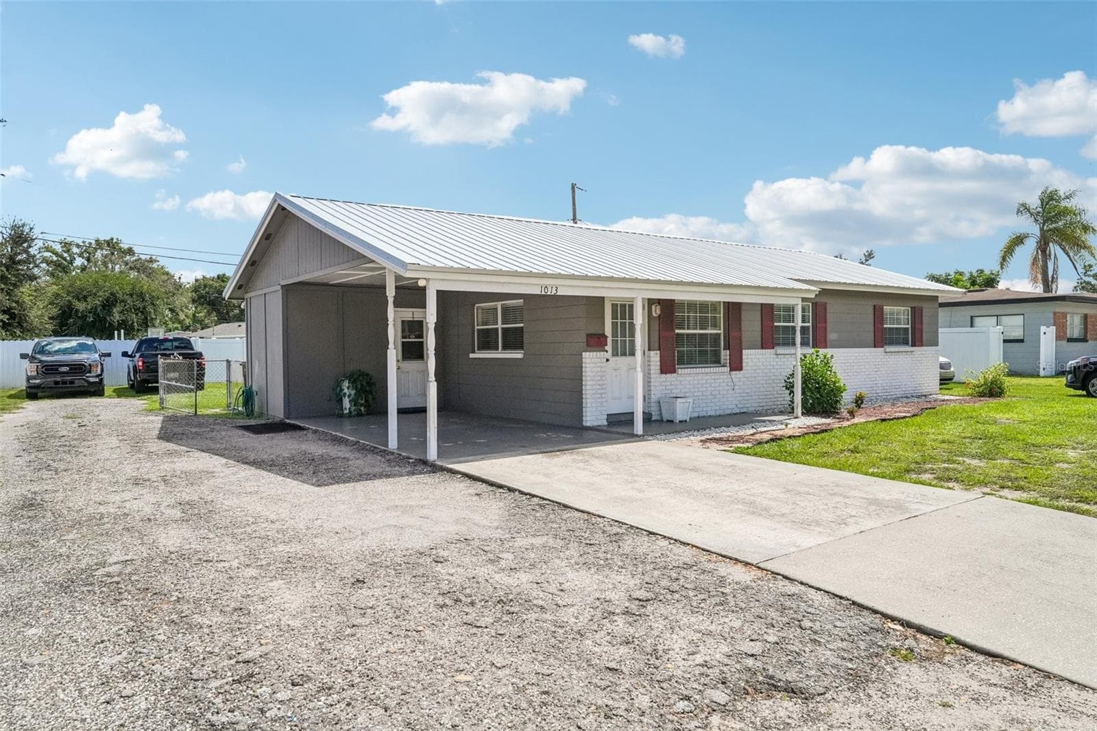 Single Family Residence at 1013 N PARSONS AVE, BRANDON, photo 2 of 31
