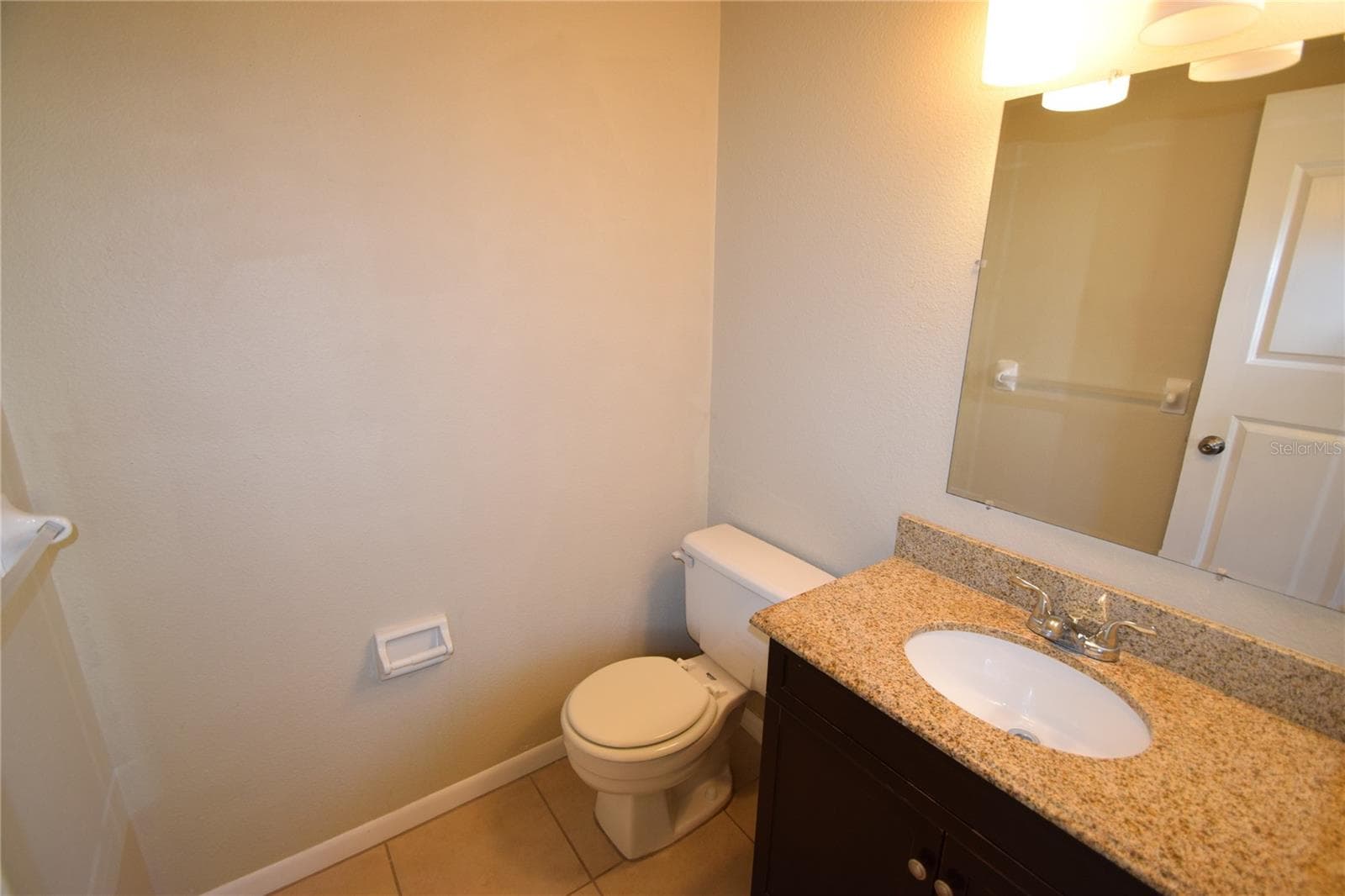 Apartment at 2237 BORDEAU CT #2, AUBURNDALE, photo 9 of 13