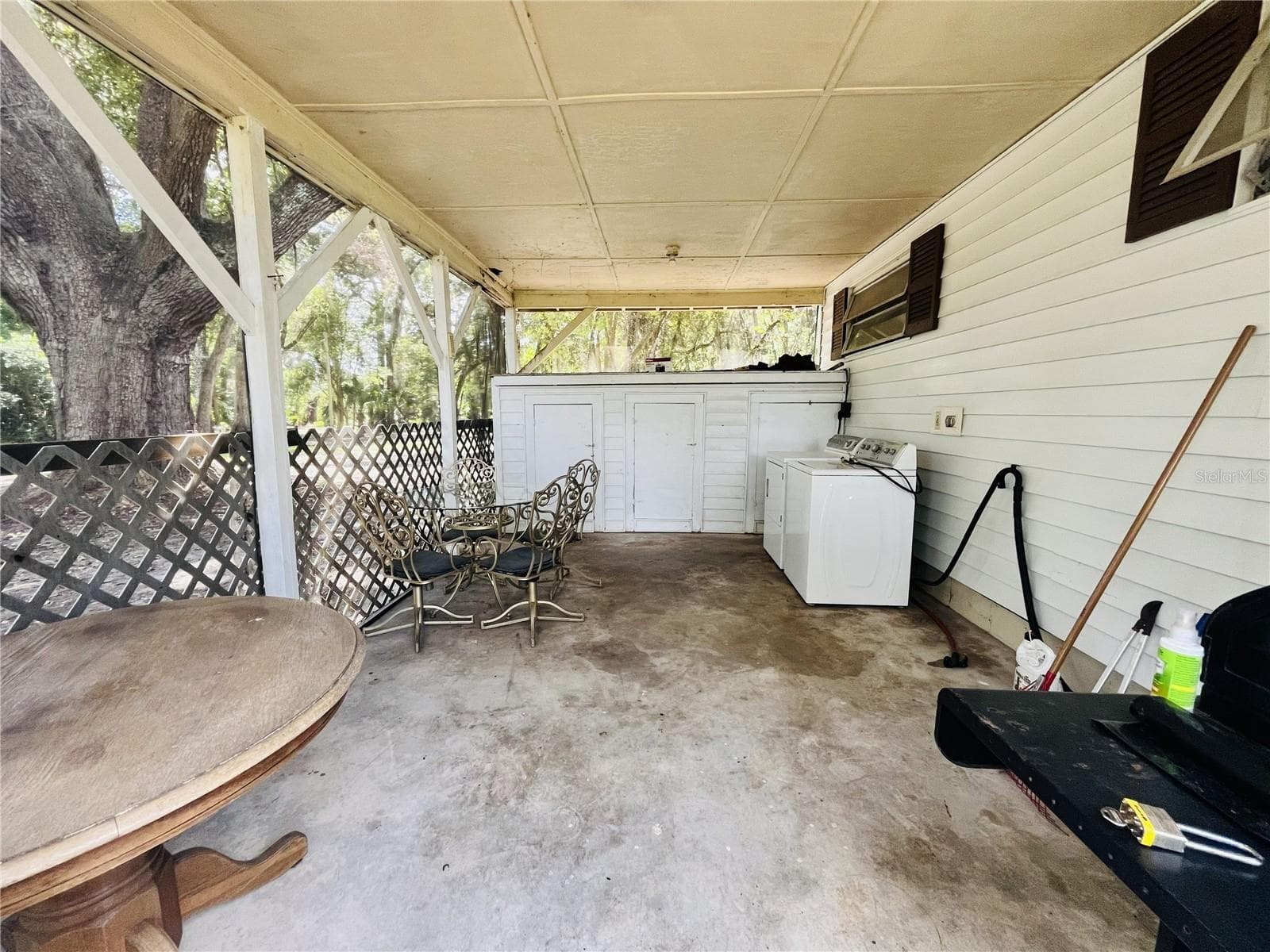Single Family Residence at 3324 TAYLOR AVE, COLEMAN, photo 16 of 32