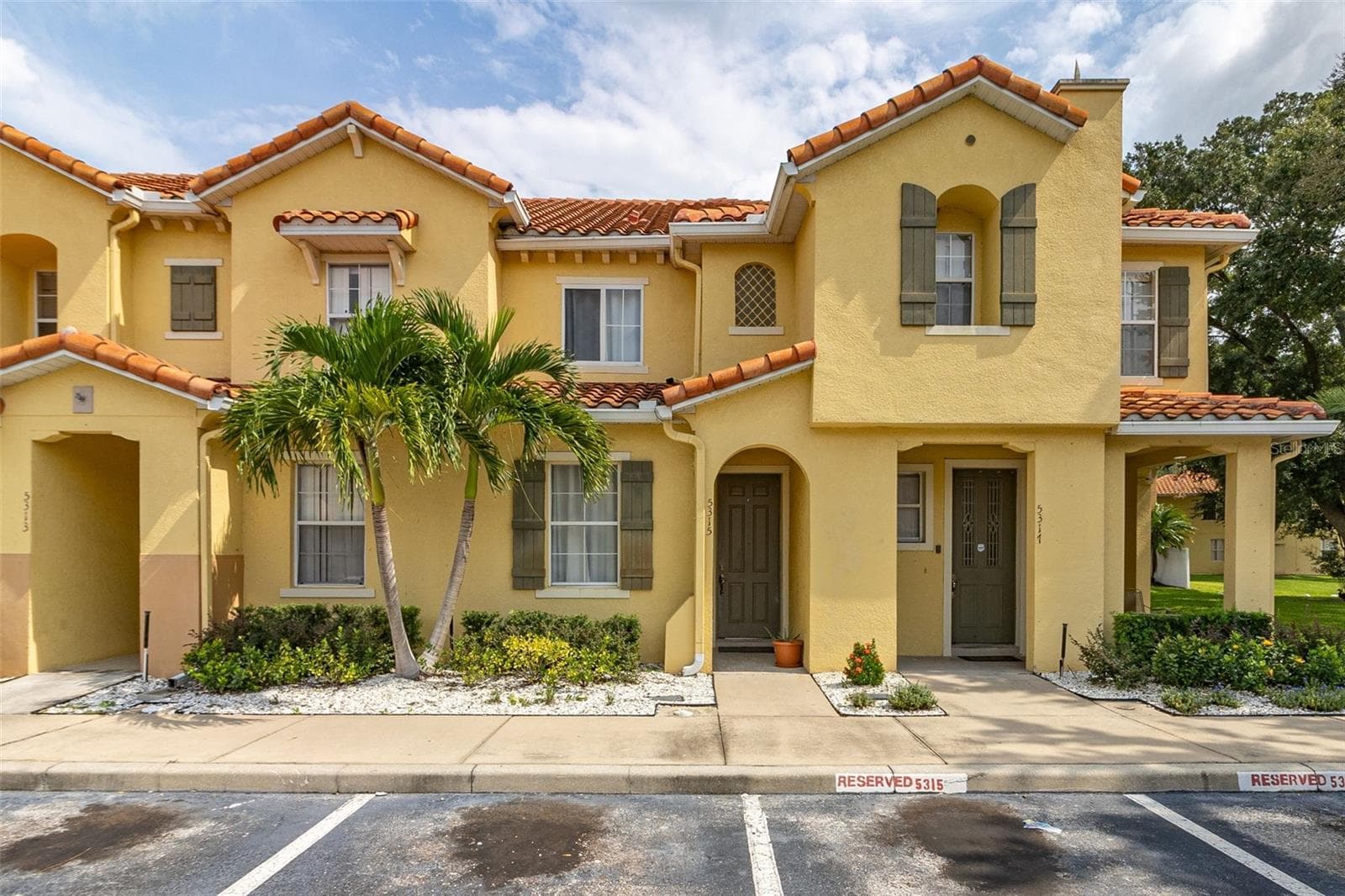 5315 PARADISE CAY CIR