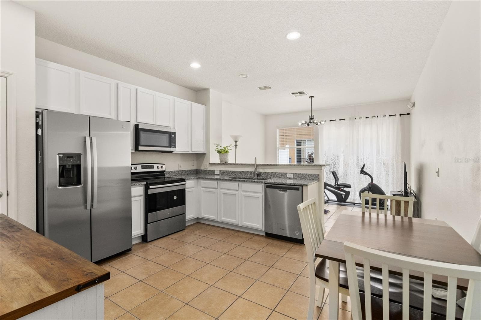 Townhouse at 5315 PARADISE CAY CIR, KISSIMMEE, photo 7 of 52