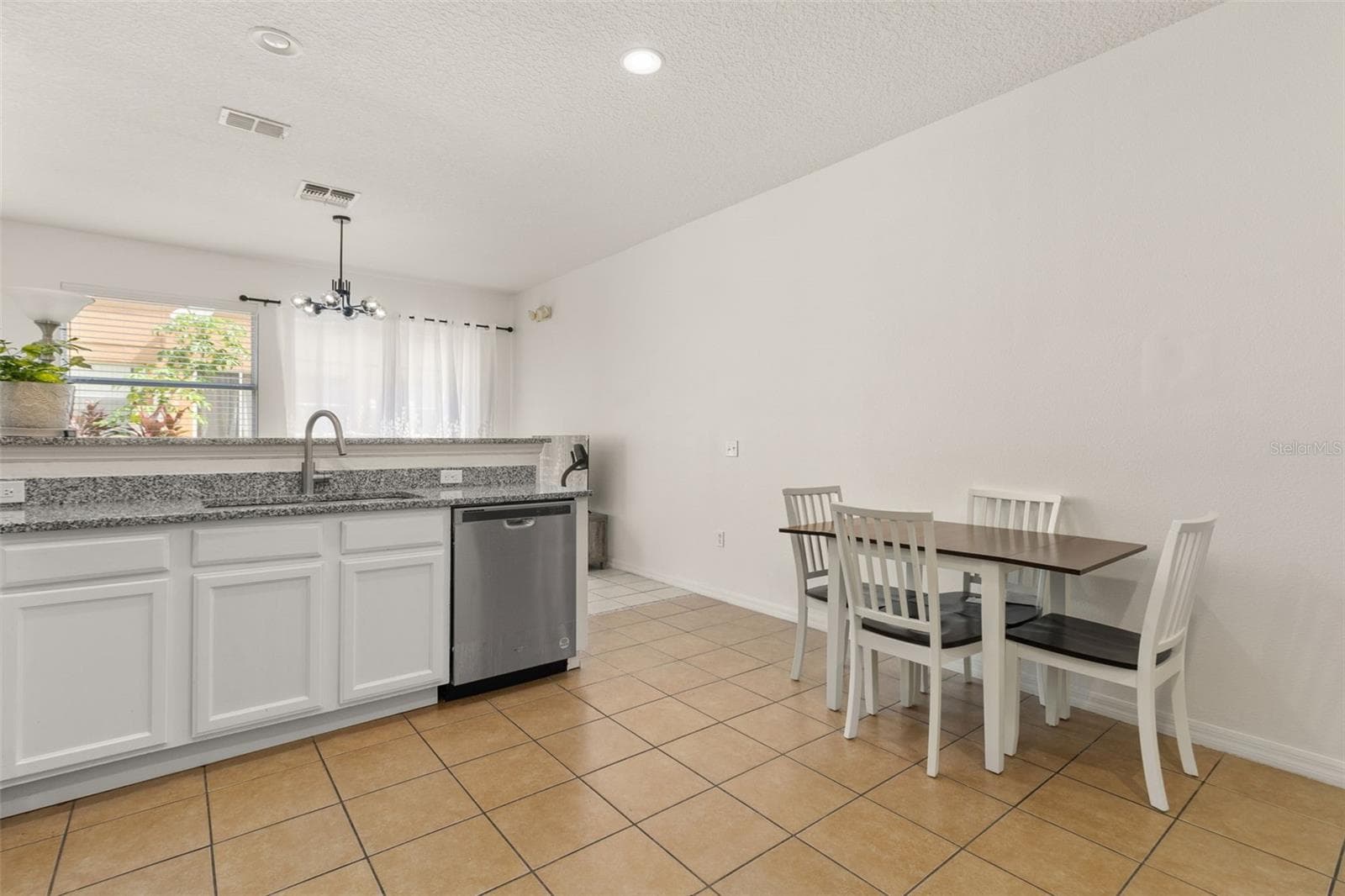 Townhouse at 5315 PARADISE CAY CIR, KISSIMMEE, photo 11 of 52