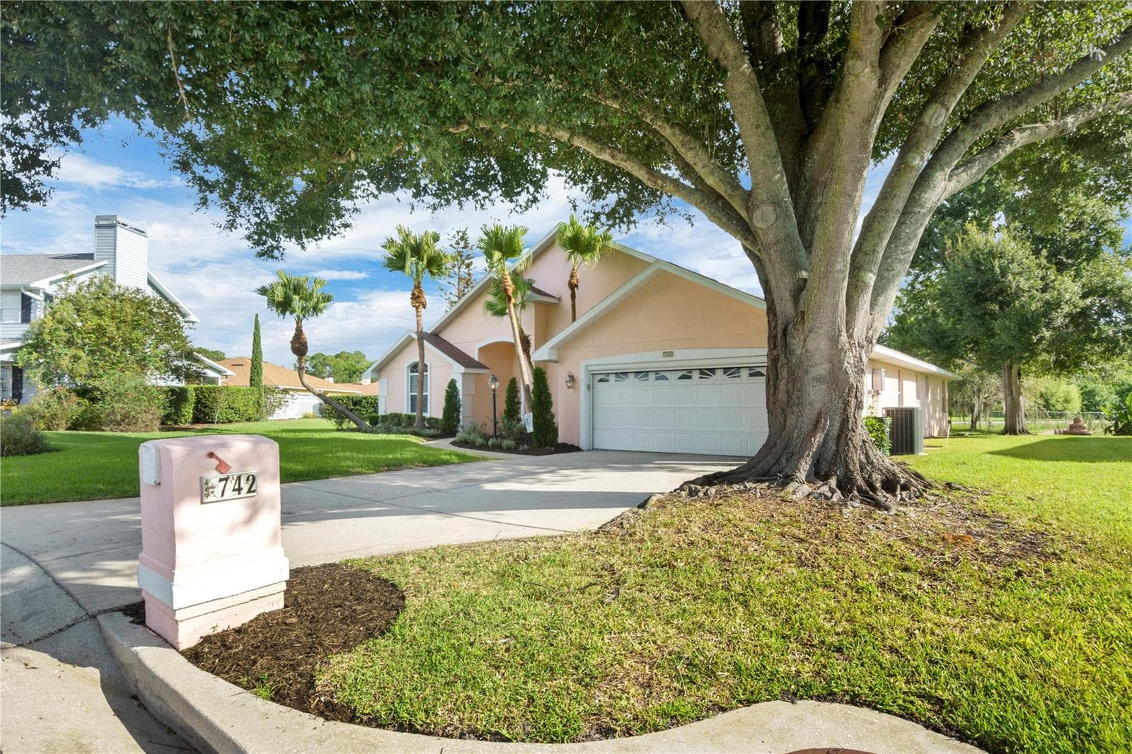 Single Family Residence at 742 SANTA MARIA DR, WINTER HAVEN, photo 3 of 59