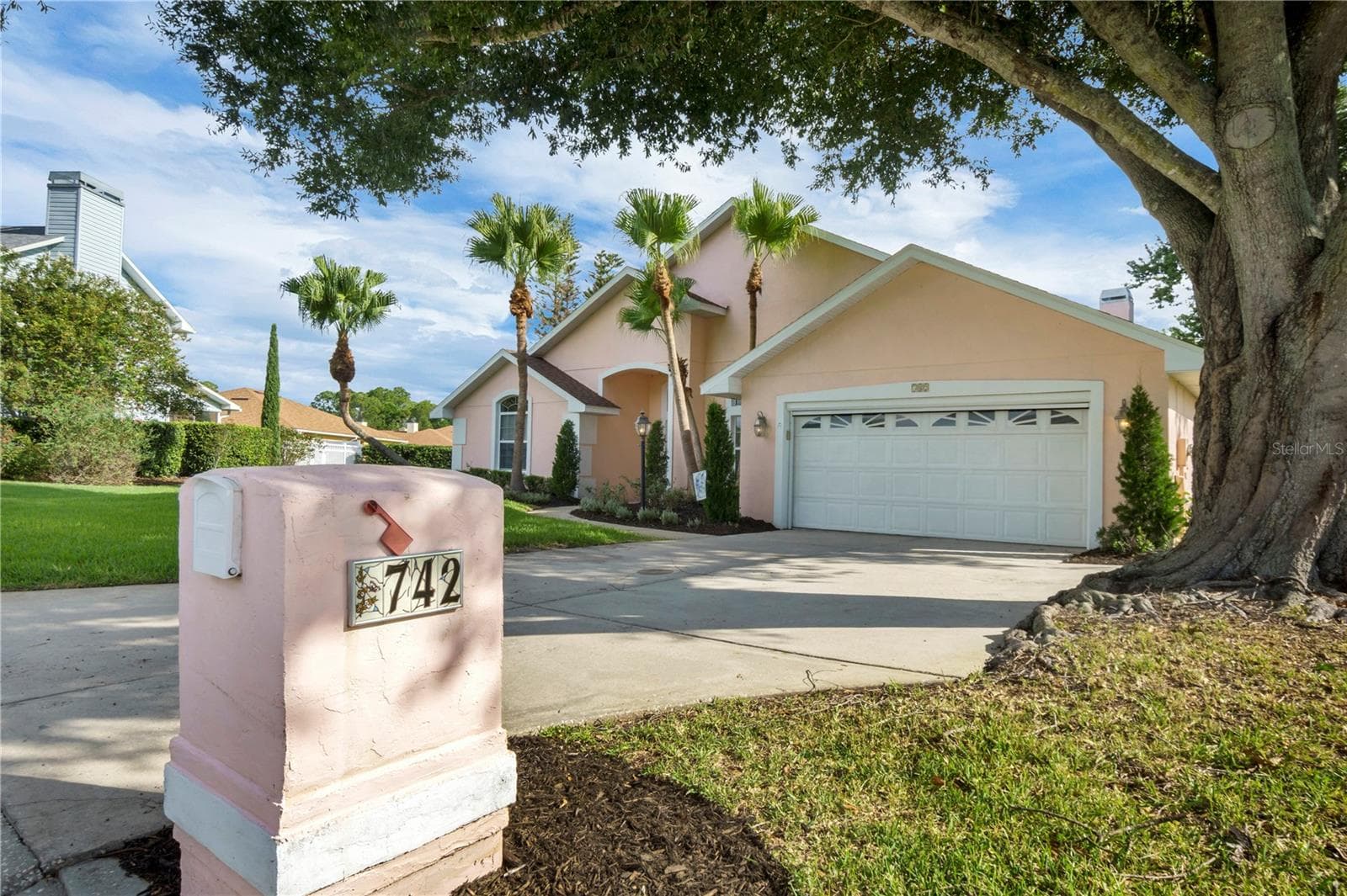 Single Family Residence at 742 SANTA MARIA DR, WINTER HAVEN, photo 4 of 59
