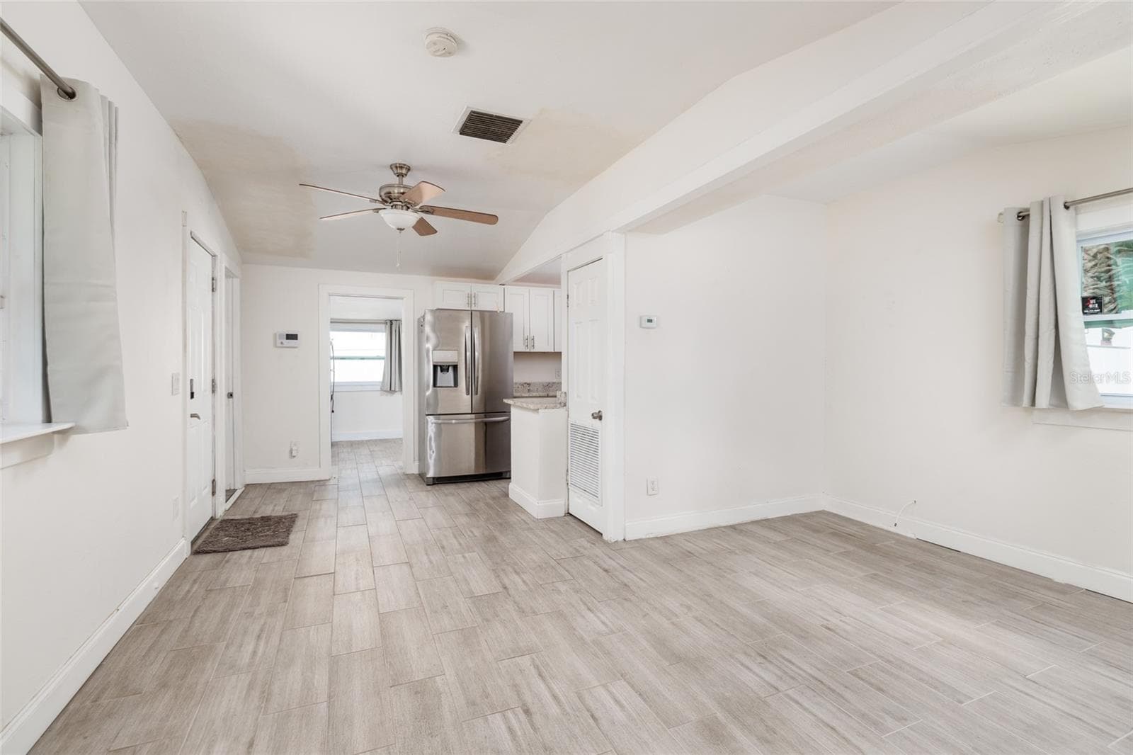 Single Family Residence at 1903 30TH AVE N, ST PETERSBURG, photo 11 of 33