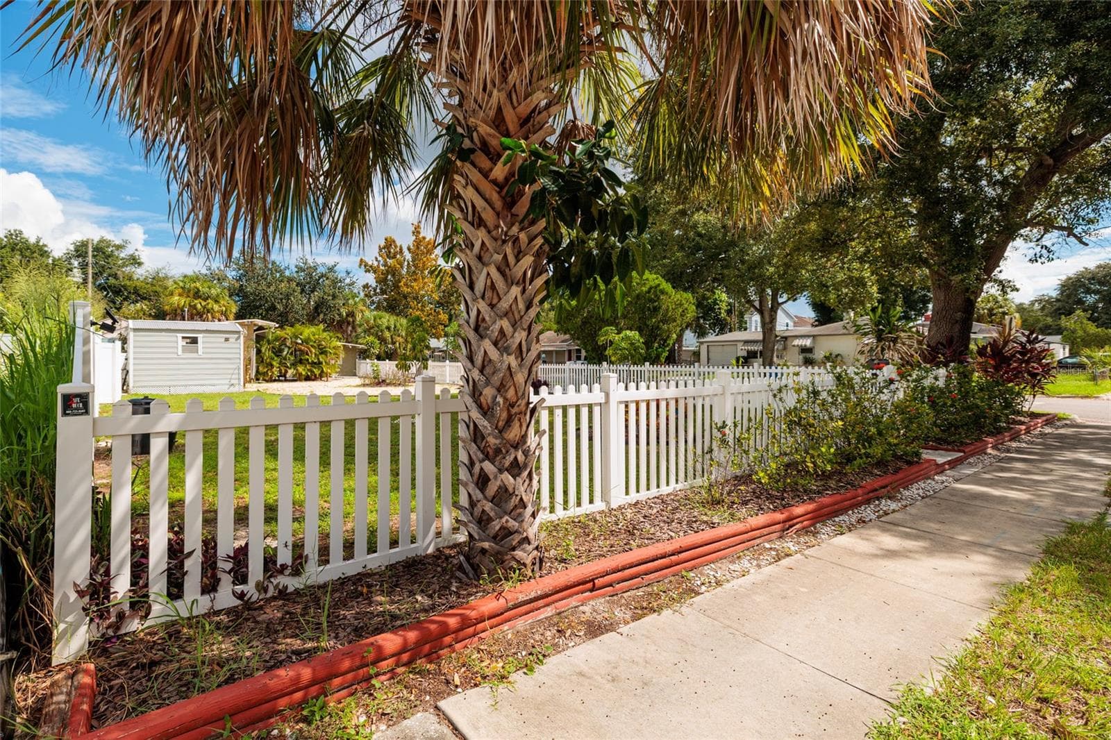 Single Family Residence at 1903 30TH AVE N, ST PETERSBURG, photo 30 of 33