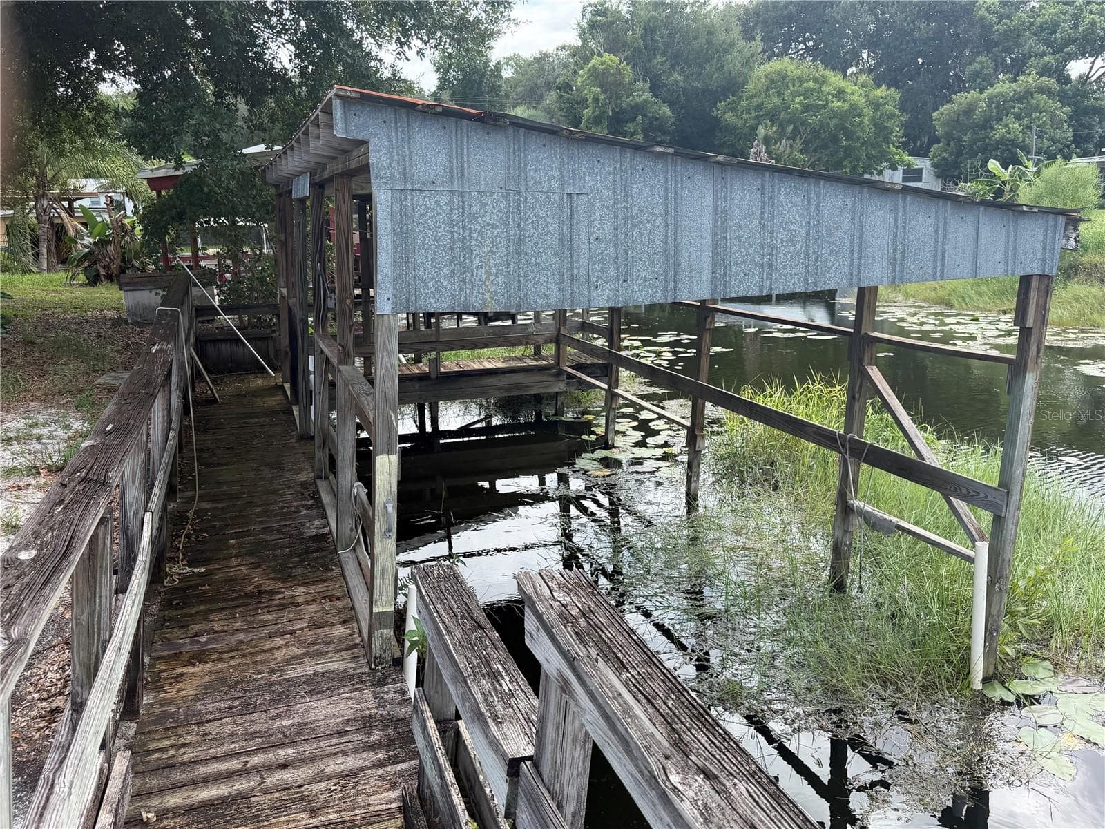 Boat house #1 - 26143 ROSE LN, ASTATULA