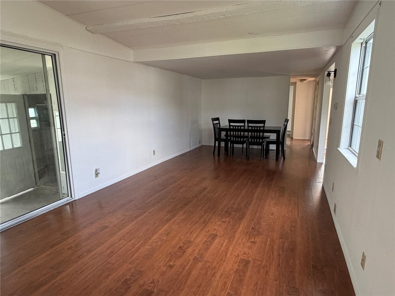 living room - 26143 ROSE LN, ASTATULA