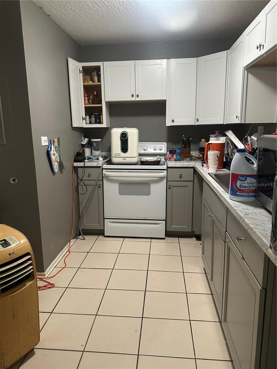 Unit A - 148 OCEAN VIEW LN, MELBOURNE