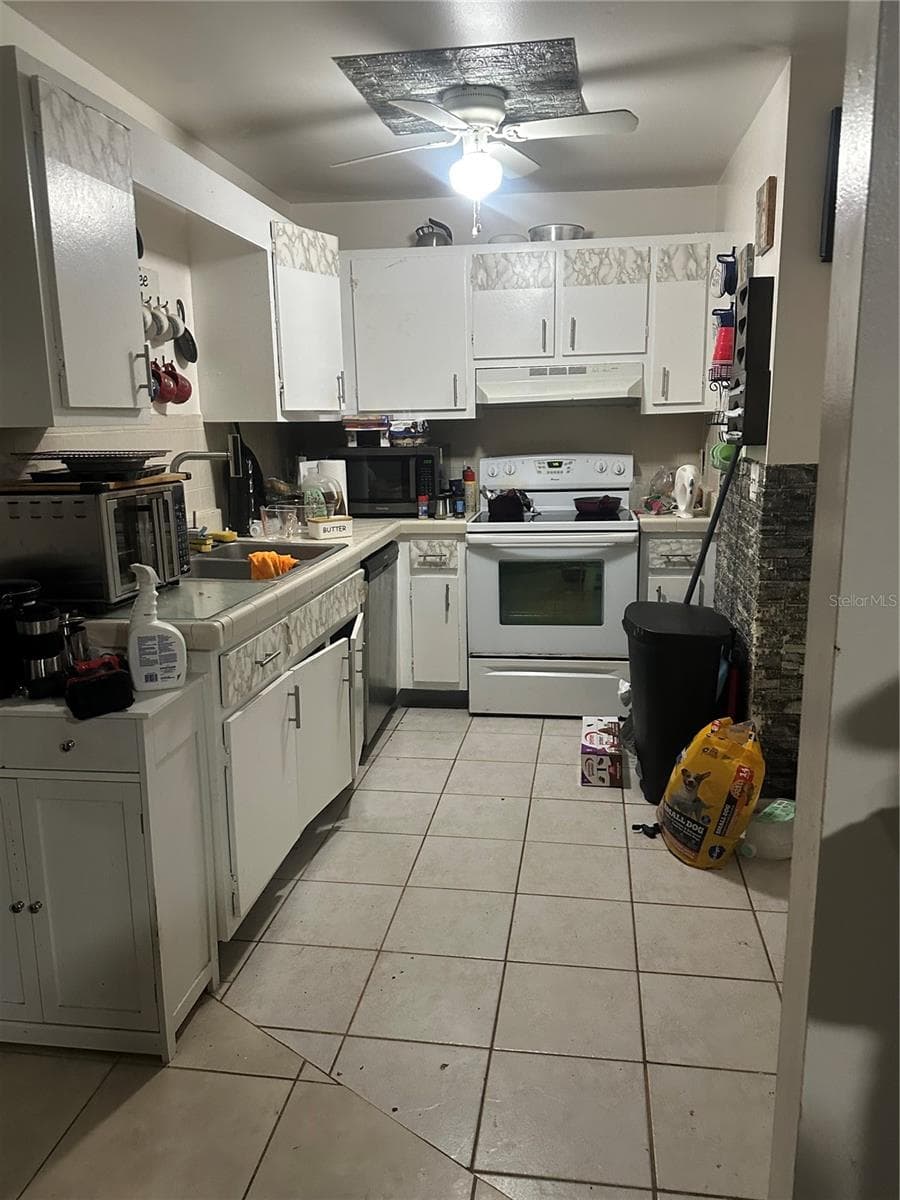 Unit B - 148 OCEAN VIEW LN, MELBOURNE