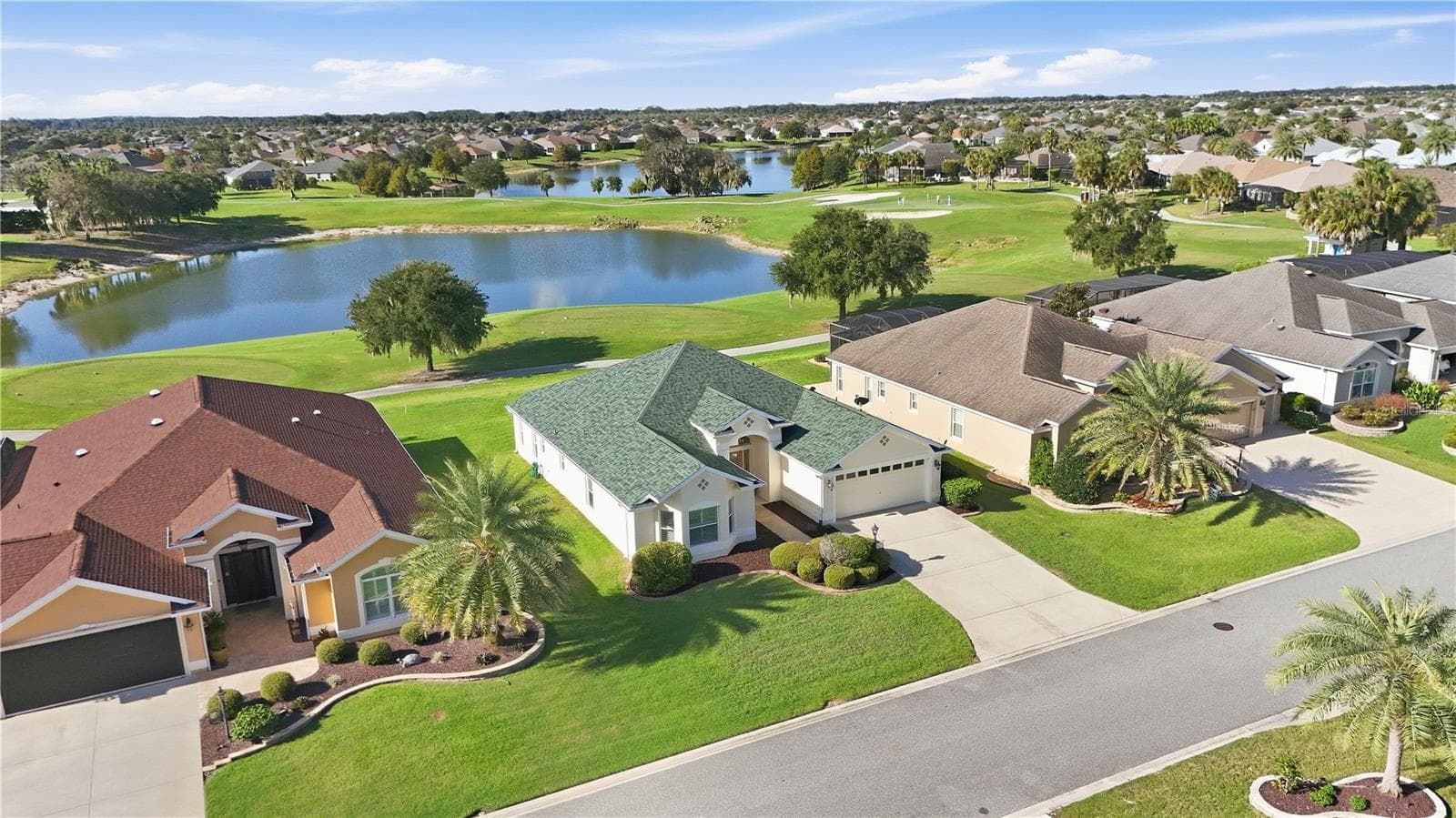 Single Family Residence at 1102 ALLAIRE LOOP, THE VILLAGES, photo 3 of 52