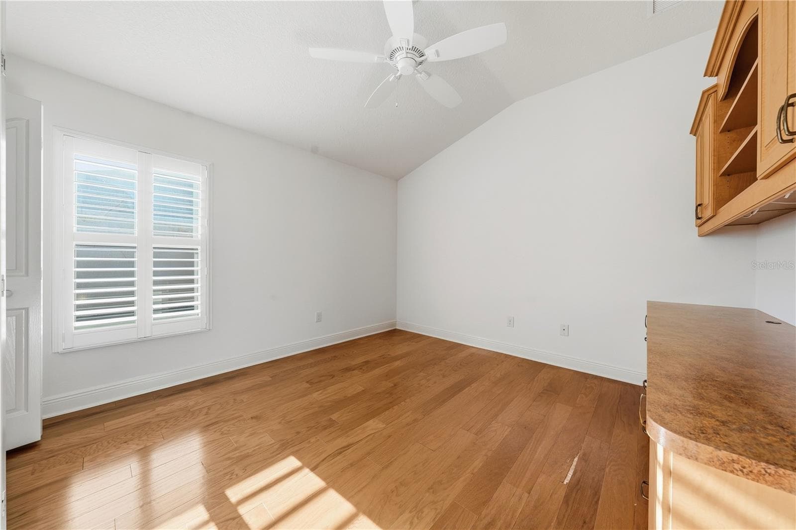 Single Family Residence at 1102 ALLAIRE LOOP, THE VILLAGES, photo 17 of 52
