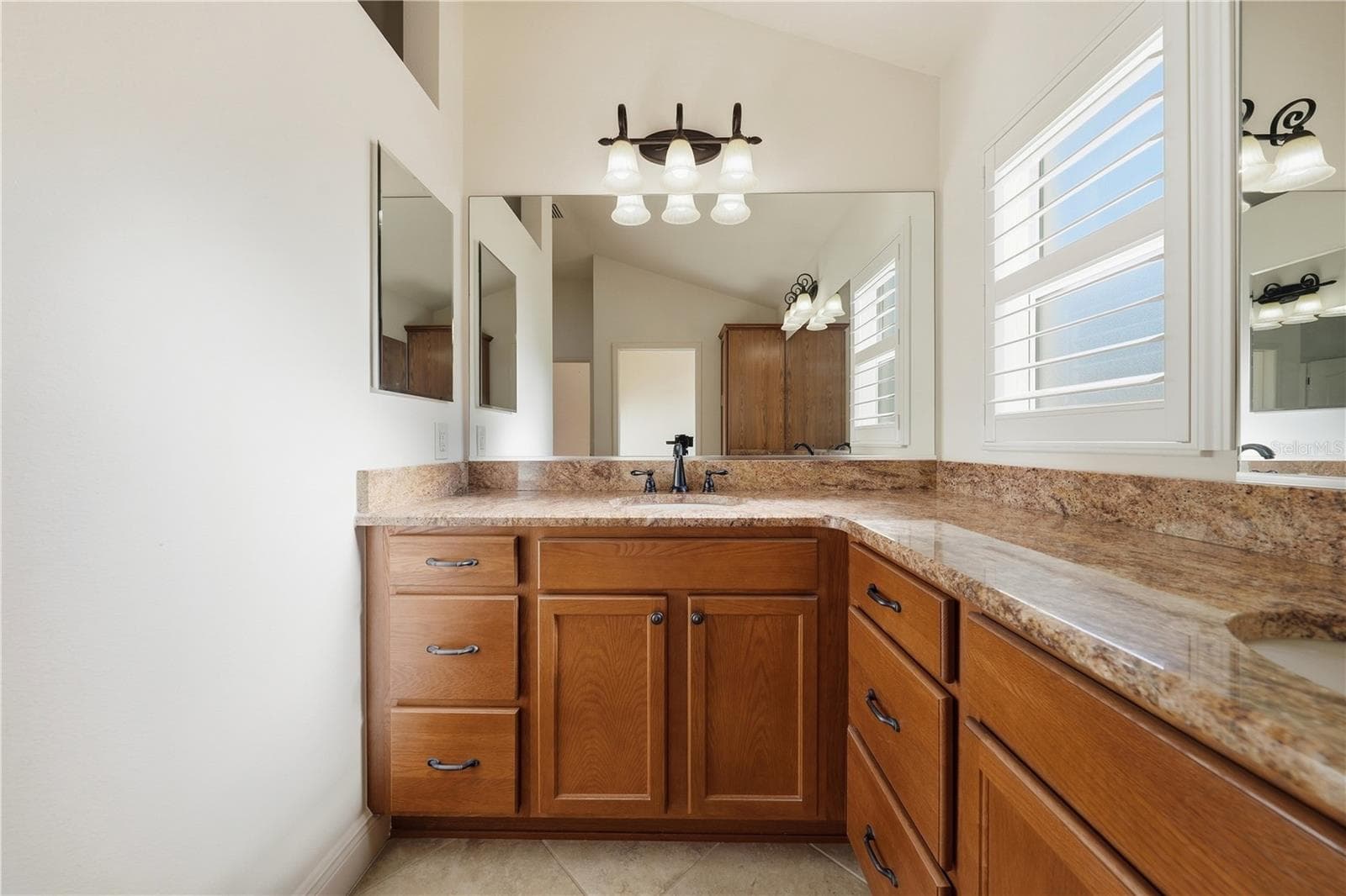 Single Family Residence at 1102 ALLAIRE LOOP, THE VILLAGES, photo 21 of 52