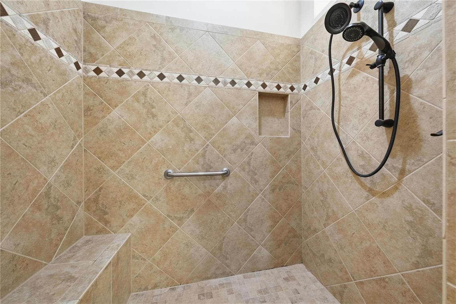 Single Family Residence at 1102 ALLAIRE LOOP, THE VILLAGES, photo 22 of 52