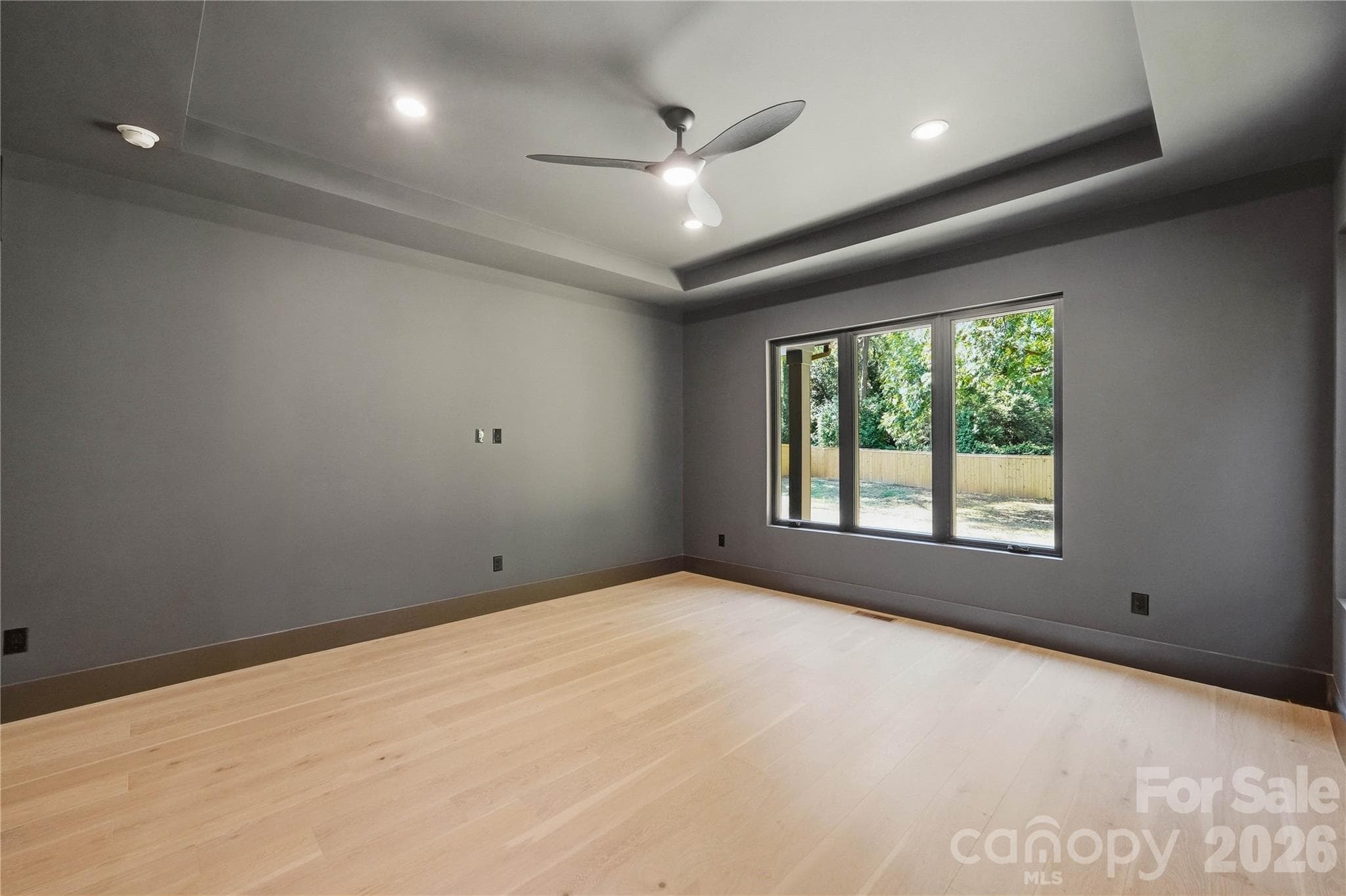 Single Family Residence at 1433 N Sharon Amity Road, Charlotte, photo 15 of 42