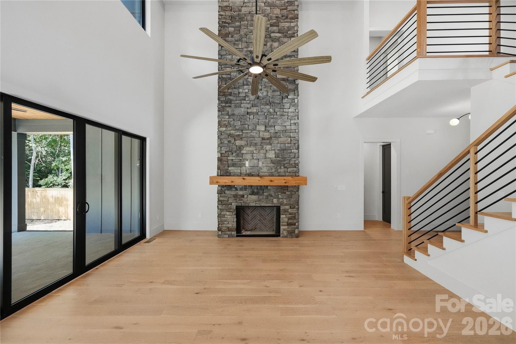 Single Family Residence at 1433 N Sharon Amity Road, Charlotte, photo 24 of 42