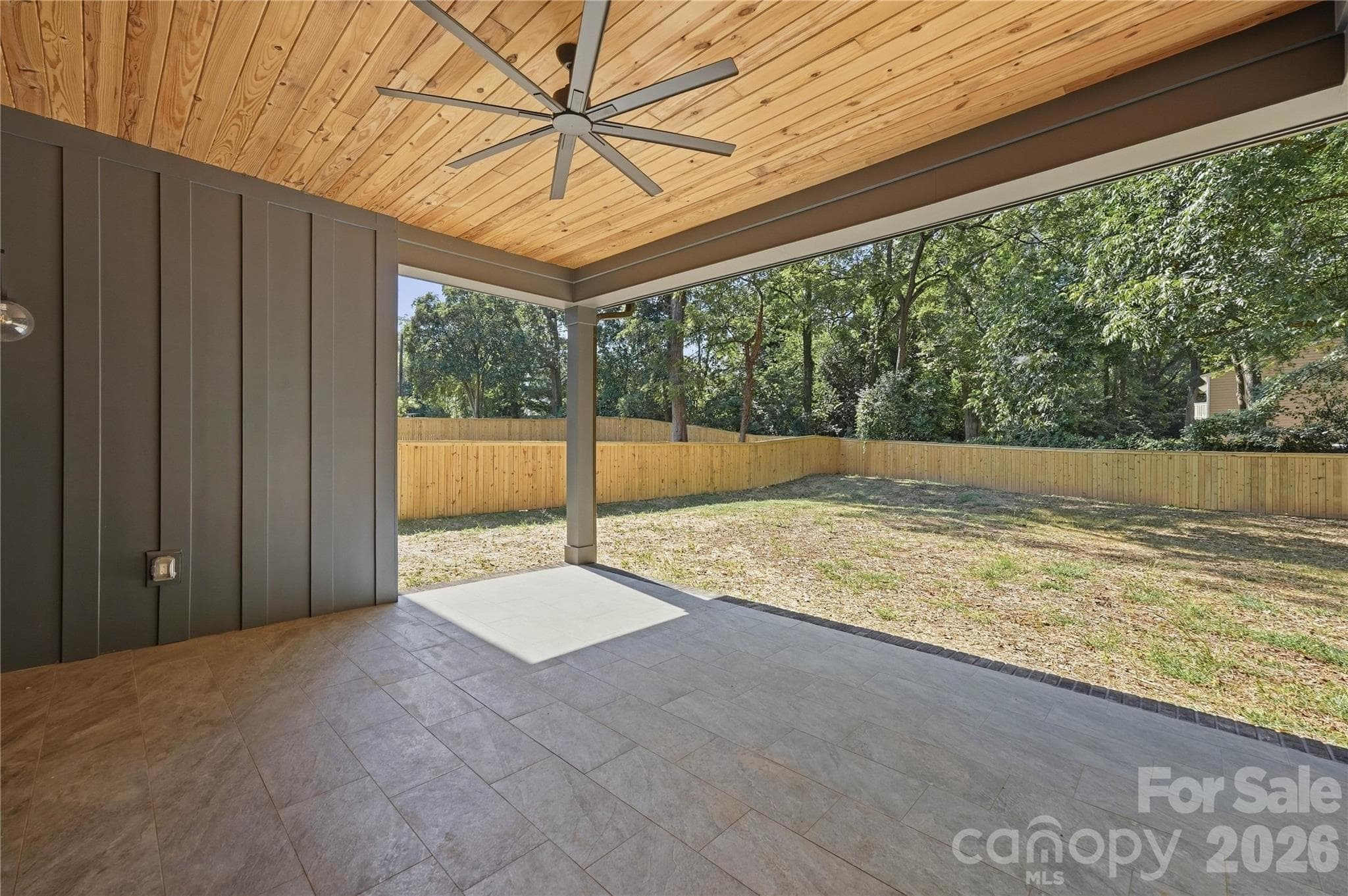 Single Family Residence at 1433 N Sharon Amity Road, Charlotte, photo 25 of 42