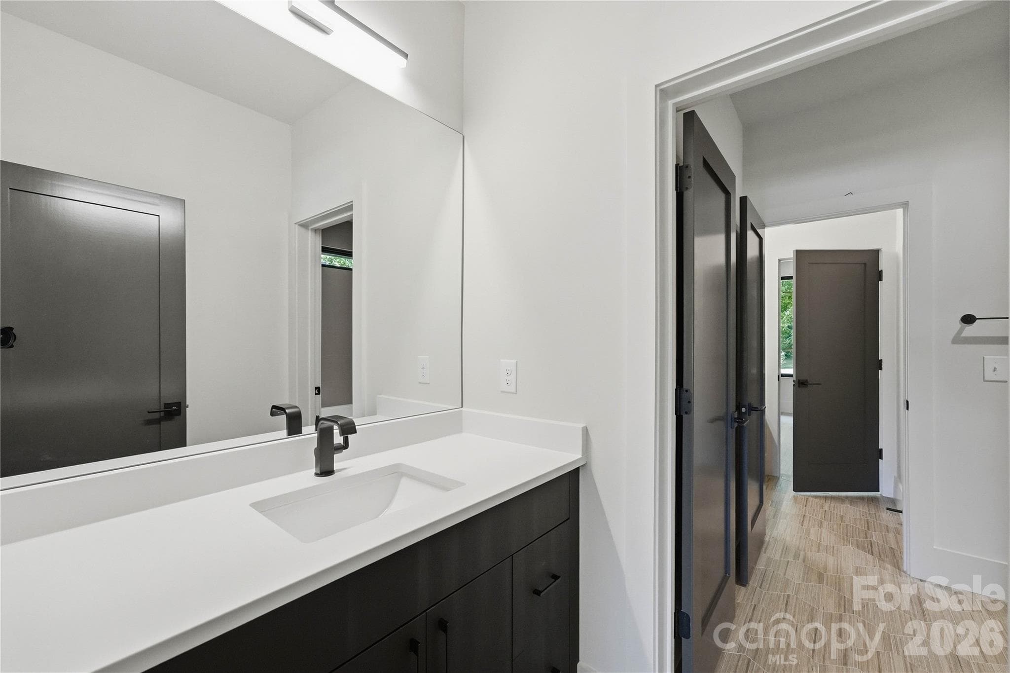 Single Family Residence at 1433 N Sharon Amity Road, Charlotte, photo 32 of 42