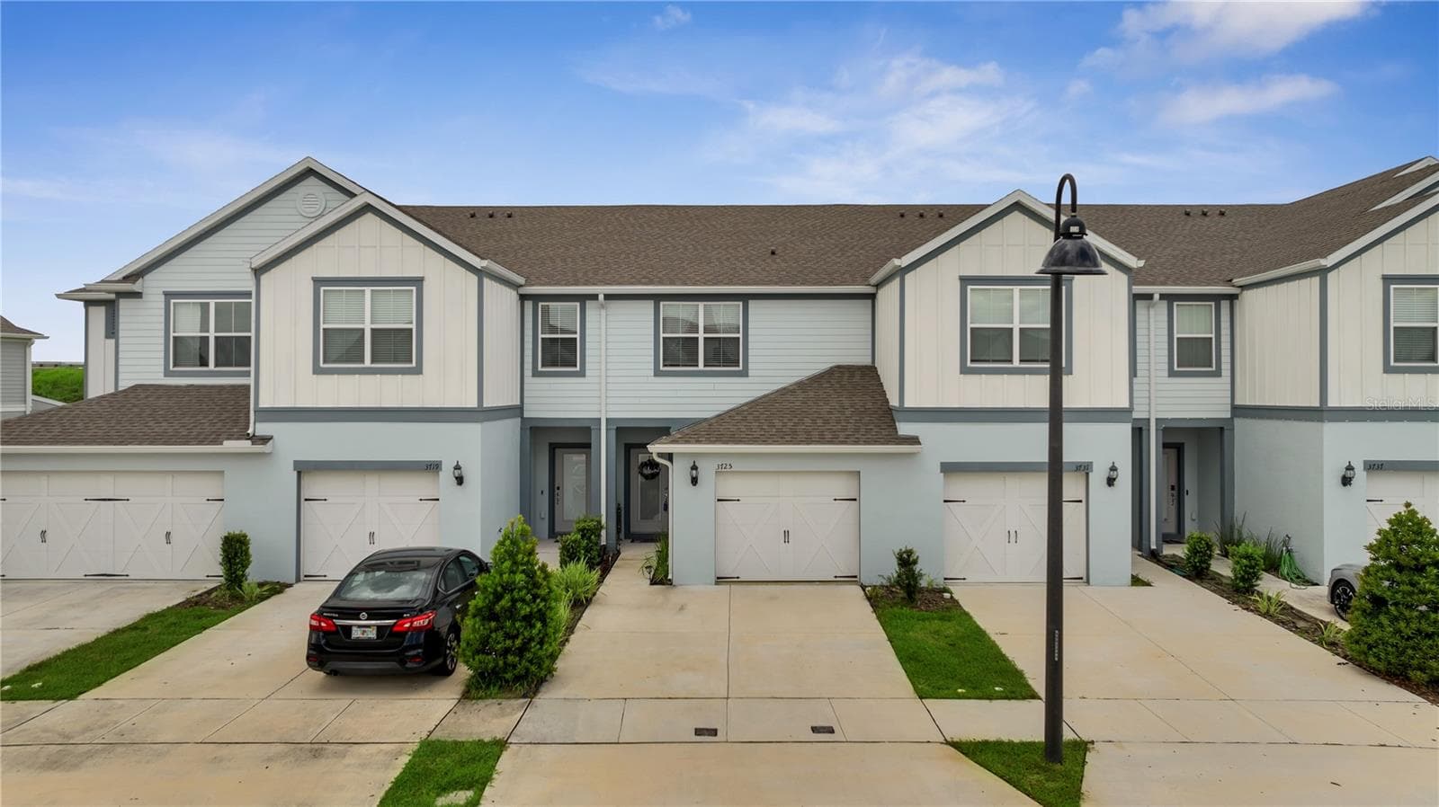 Townhouse at 3725 PLAINVIEW DR, ORLANDO, photo 2 of 21