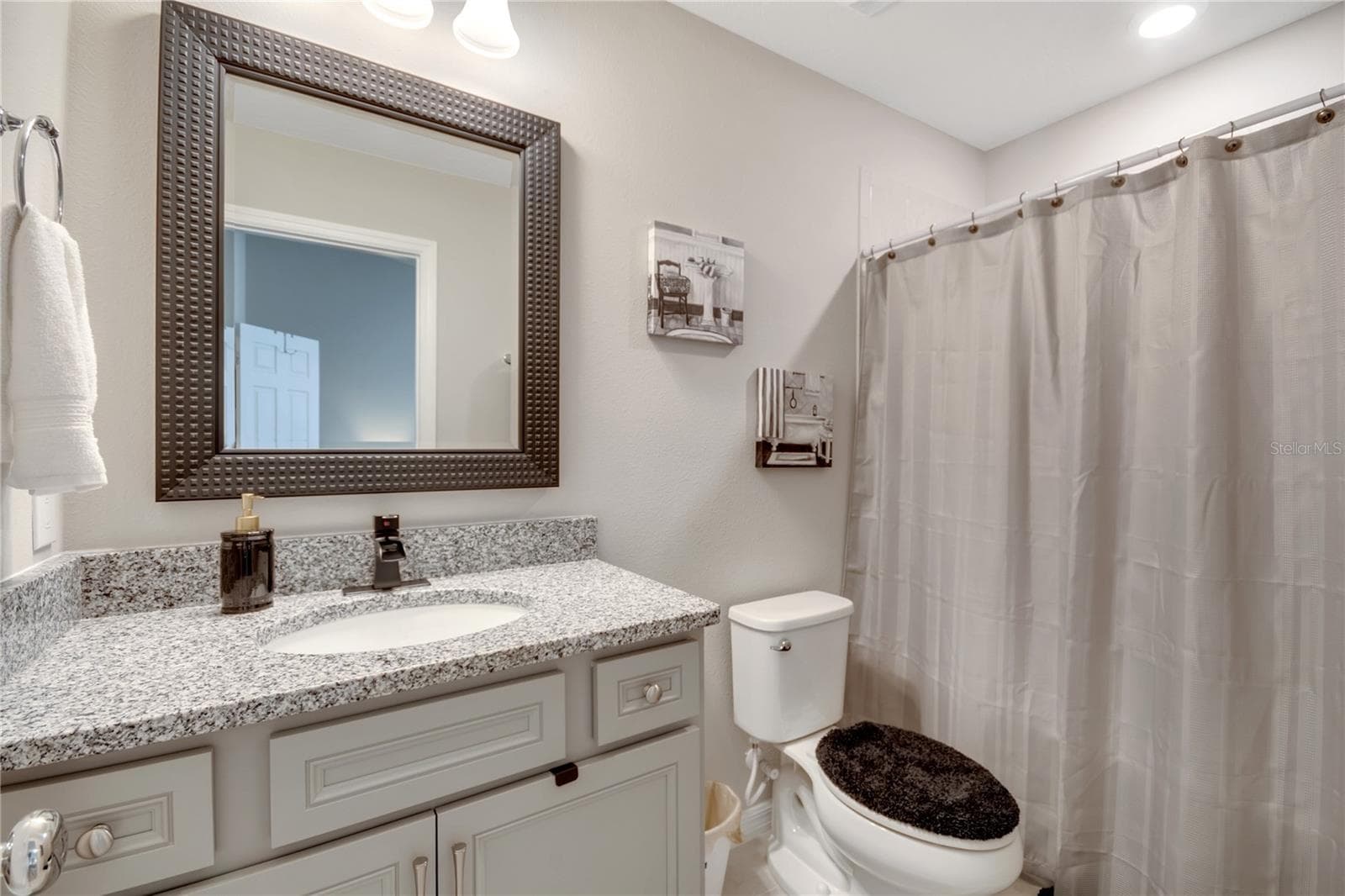 Townhouse at 3725 PLAINVIEW DR, ORLANDO, photo 18 of 21