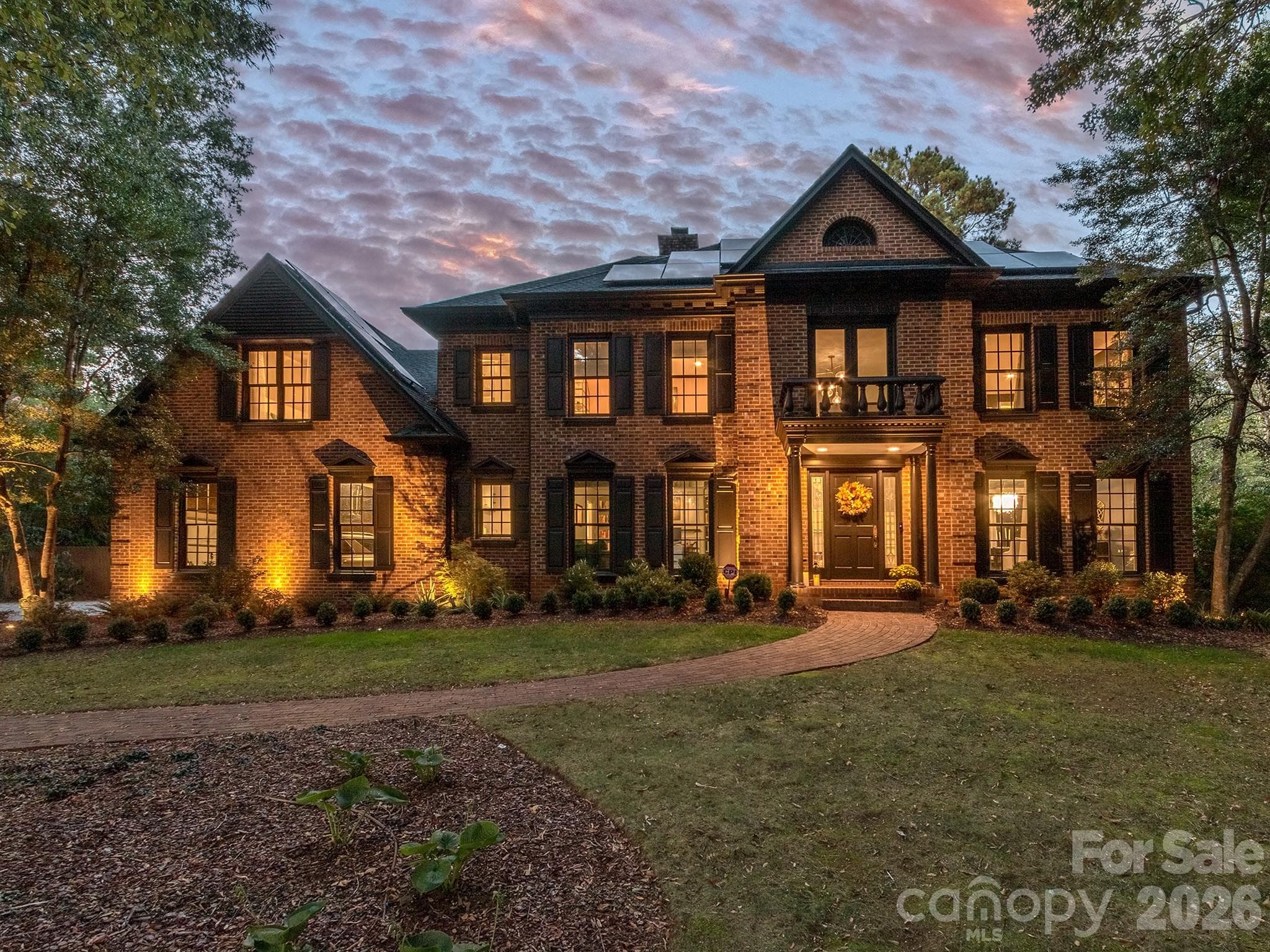 Single Family Residence at 5307 Mirabell Road, Charlotte, photo 2 of 43