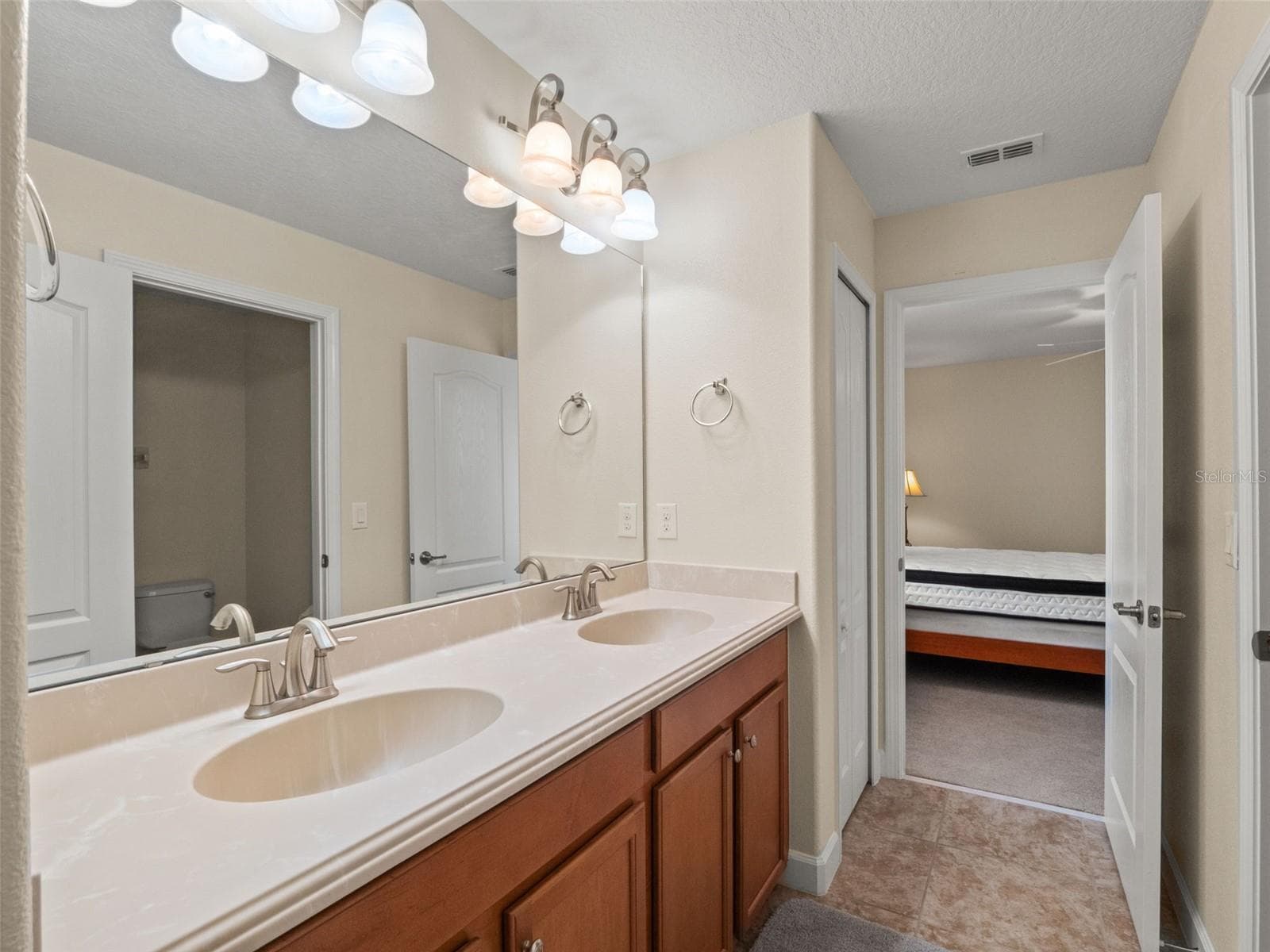 Single Family Residence at 6158 MERIWETHER CRES, WINTER GARDEN, photo 37 of 57