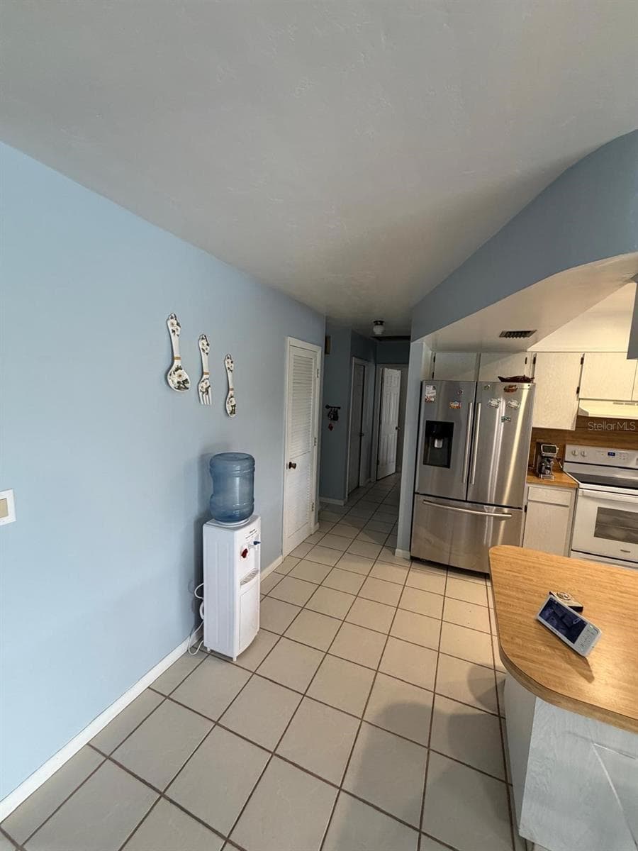 Single Family Residence at 704 CLEVELAND AVE, LEHIGH ACRES, photo 12 of 50