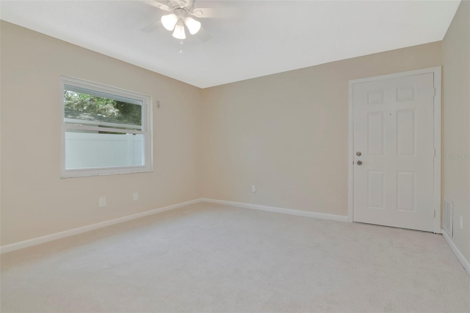 BR 3 - 1967 BECKETT LAKE DR, CLEARWATER