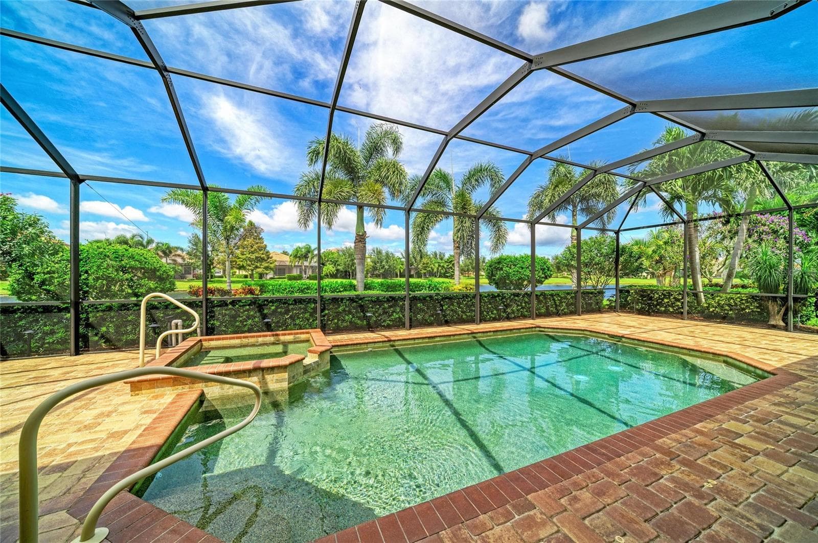 Single Family Residence at 13213 BRIDGEPORT XING, BRADENTON, photo 7 of 47