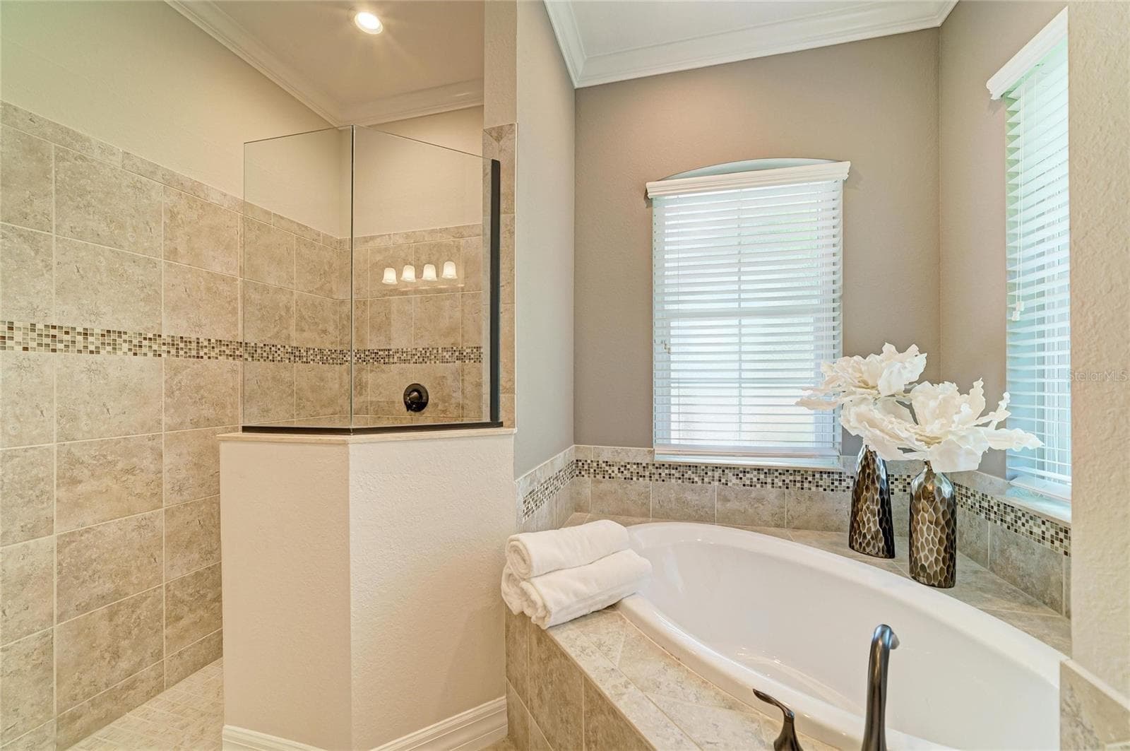 Single Family Residence at 13213 BRIDGEPORT XING, BRADENTON, photo 36 of 47
