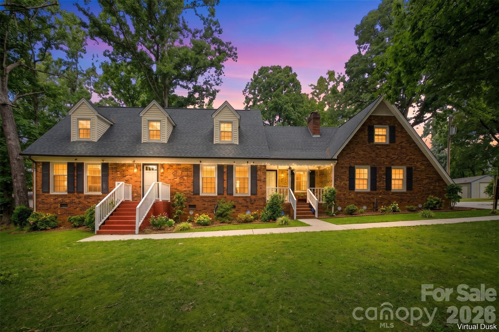 709 Woodside Drive